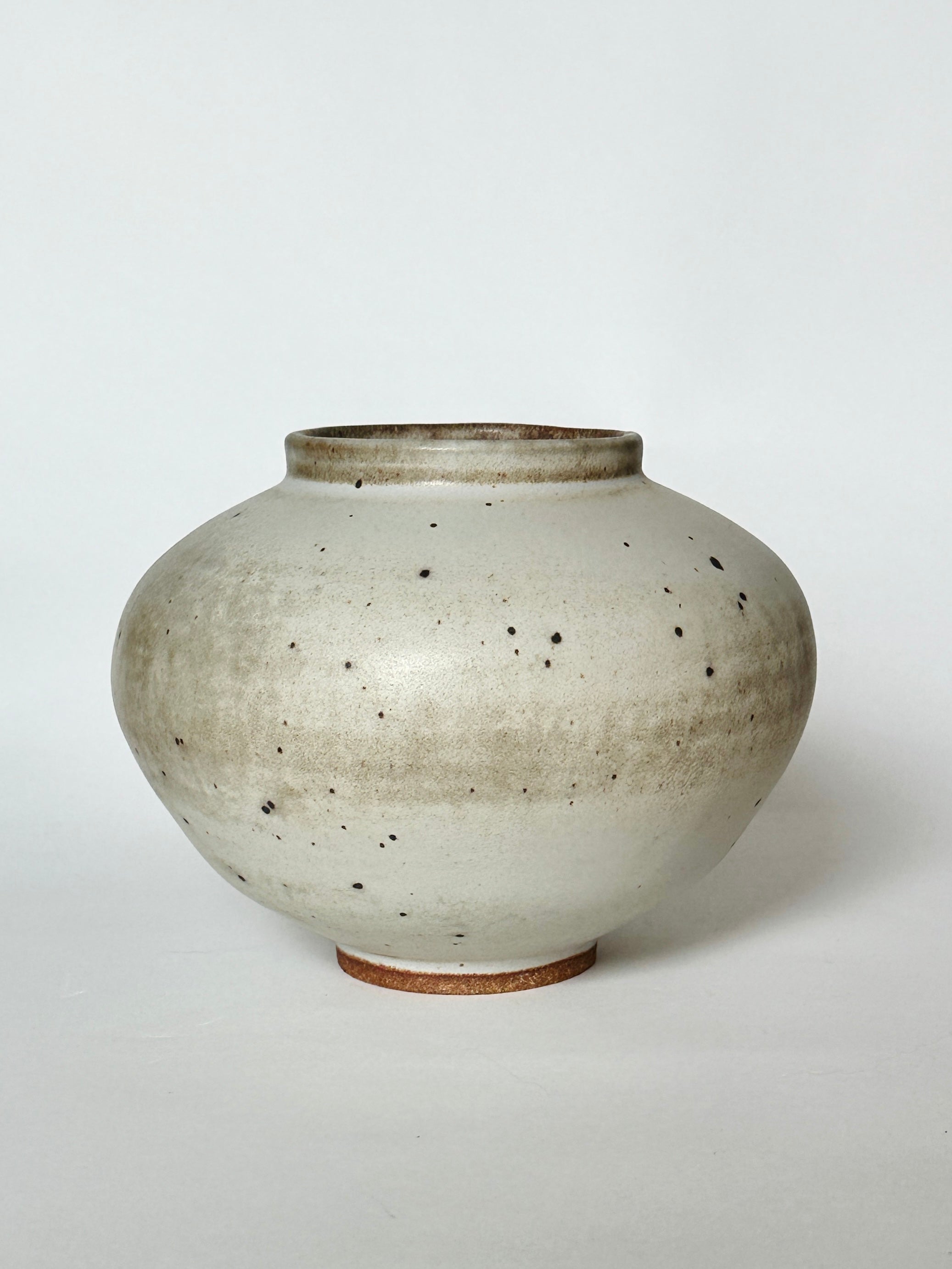 Gray/beige/cream vase no. 24
