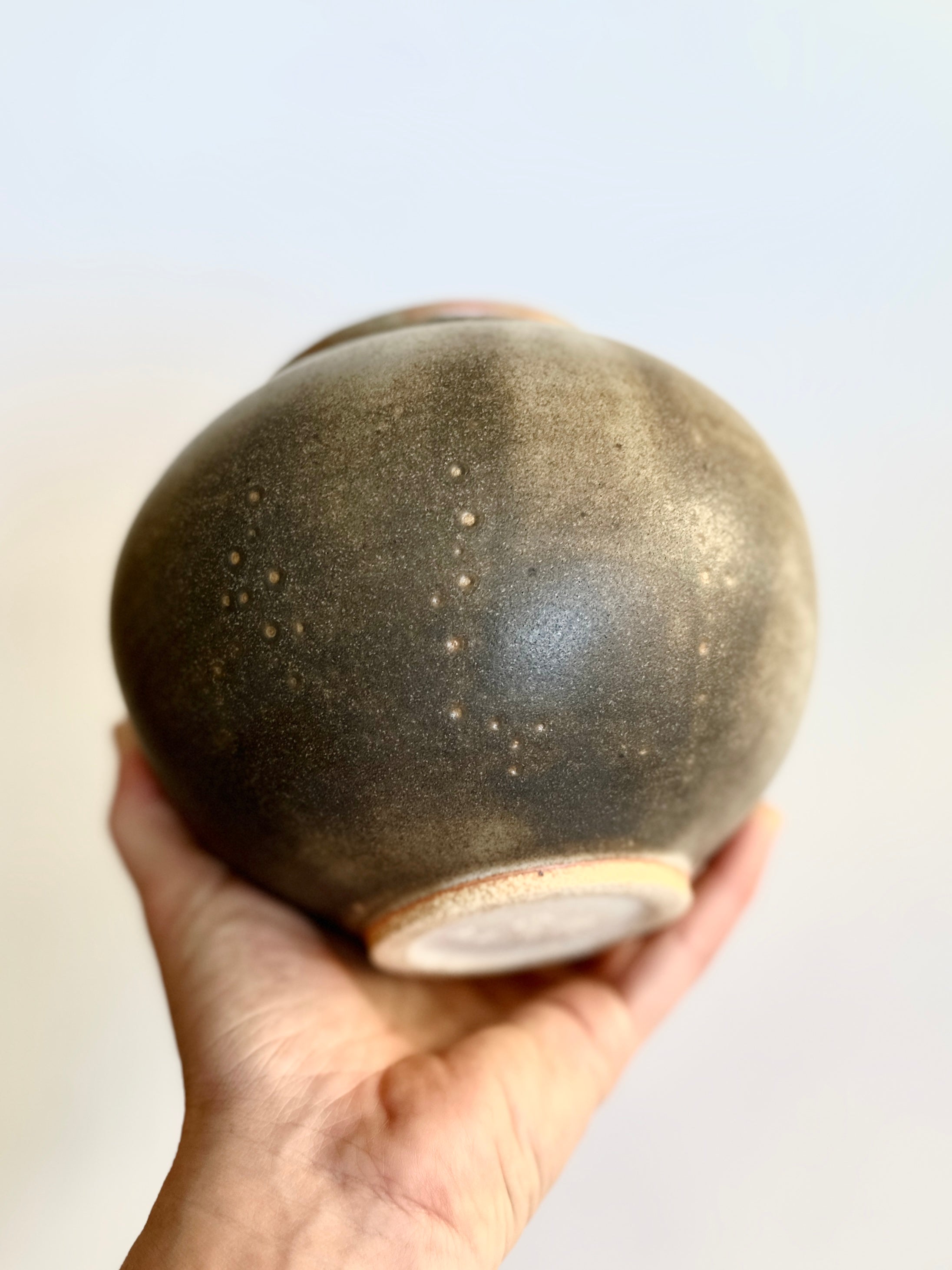 Gray/tan vase no. 23
