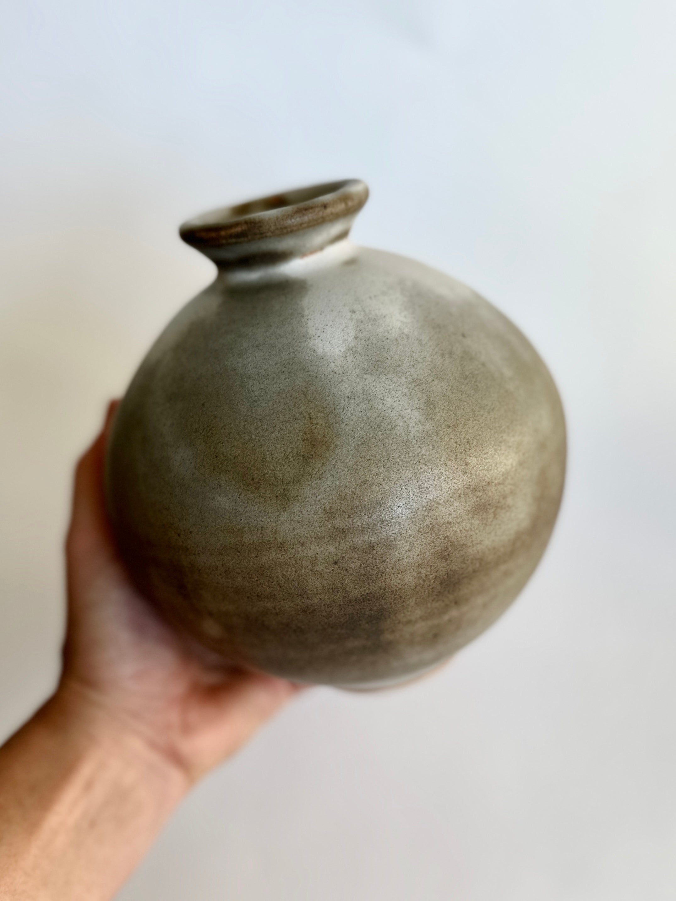 Gray/tan vase no. 22