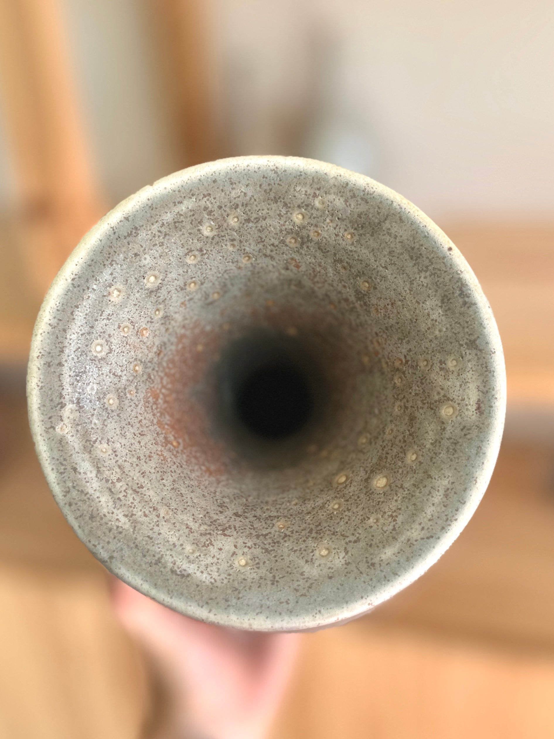 Gray/beige flared bottleneck no. 30