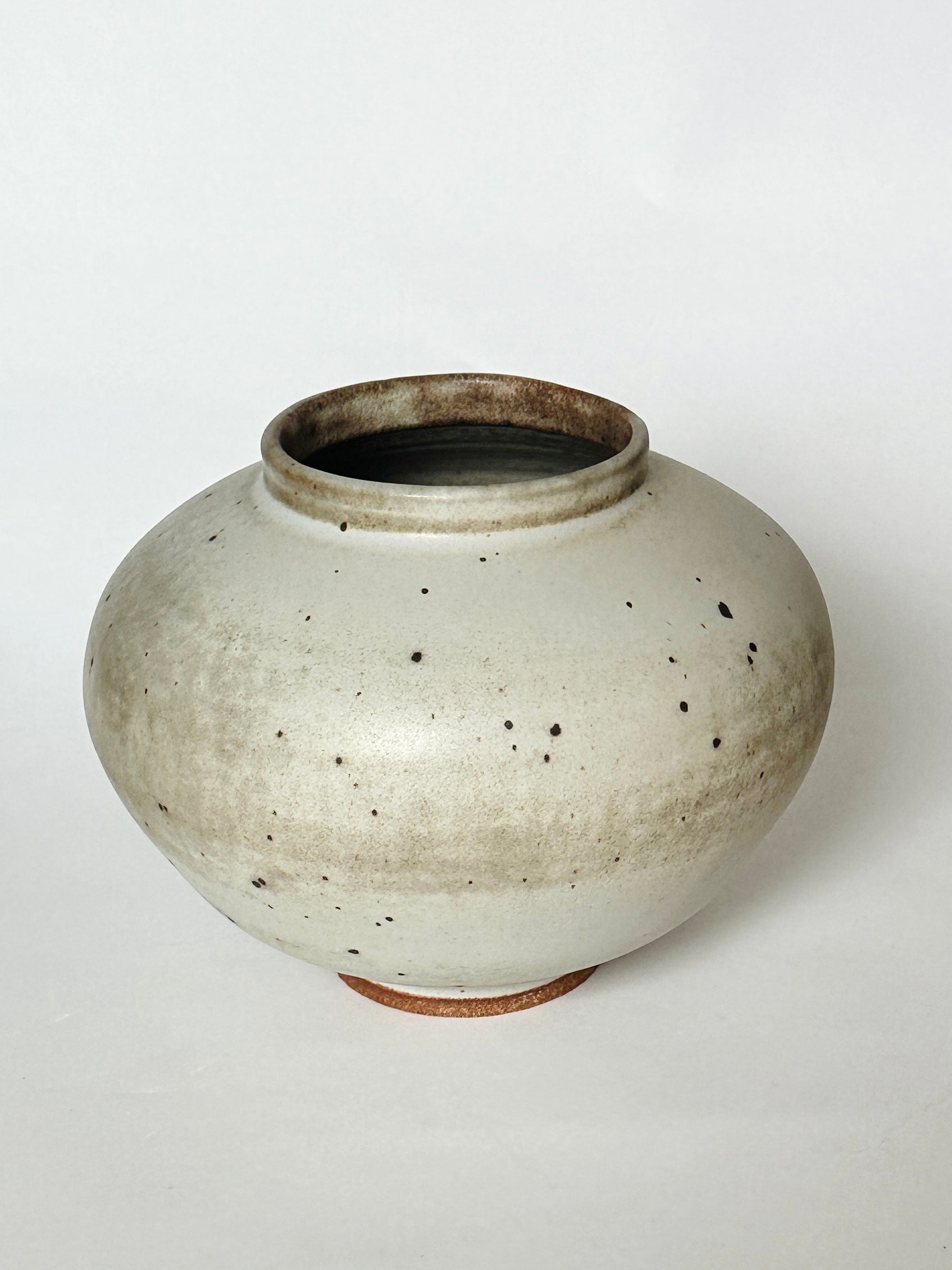 Gray/beige/cream vase no. 24