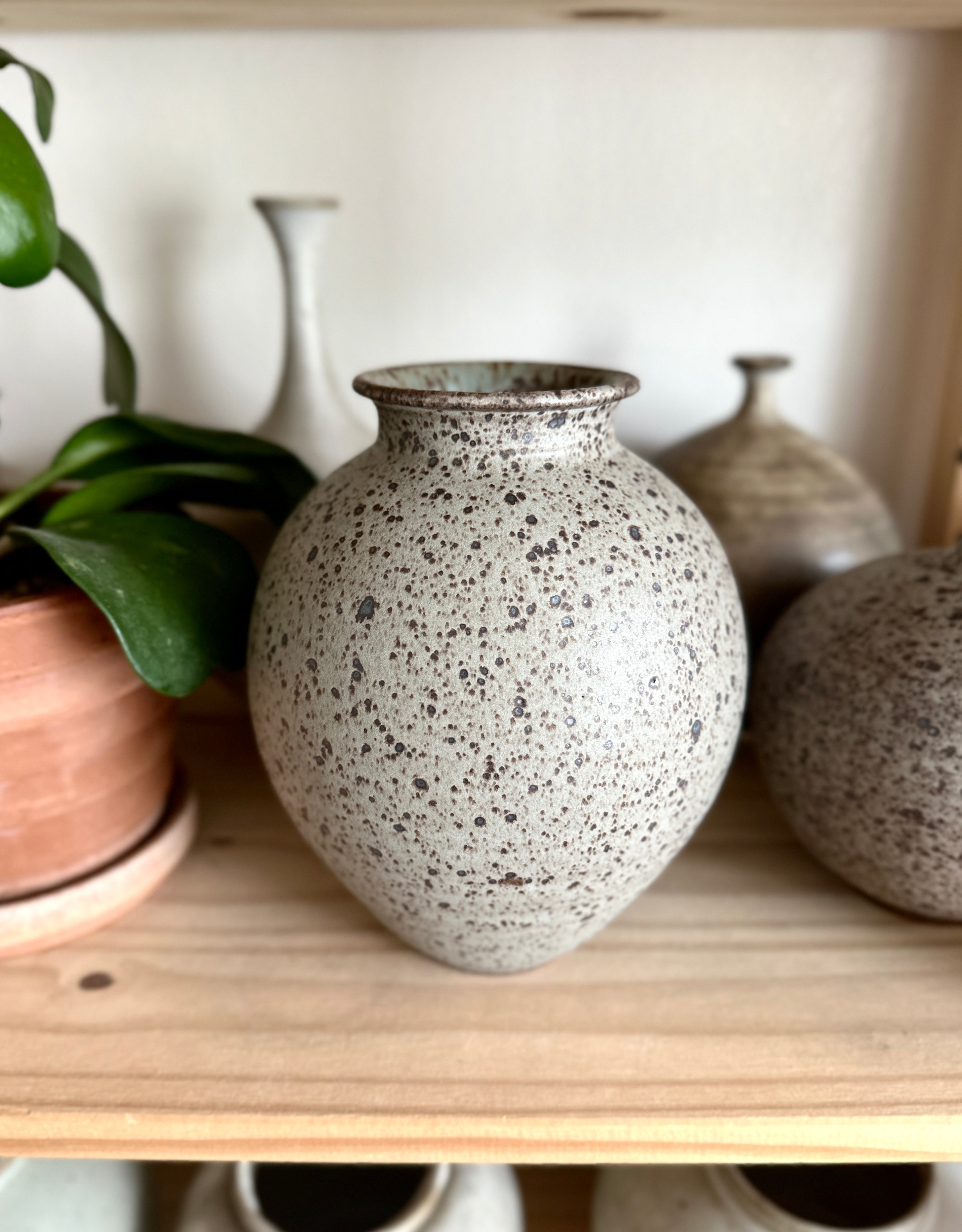 Blue speckled vase no. 25