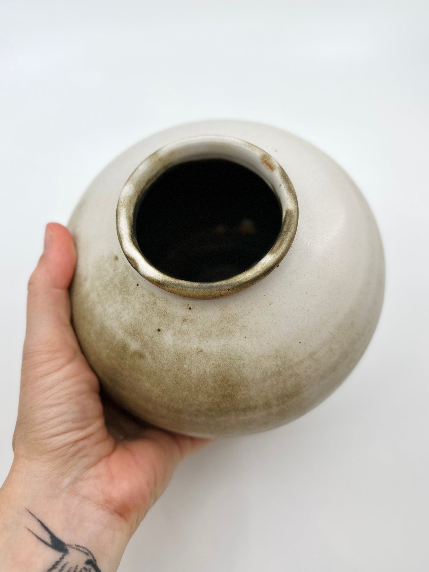Gray/beige speckled vase no. 31
