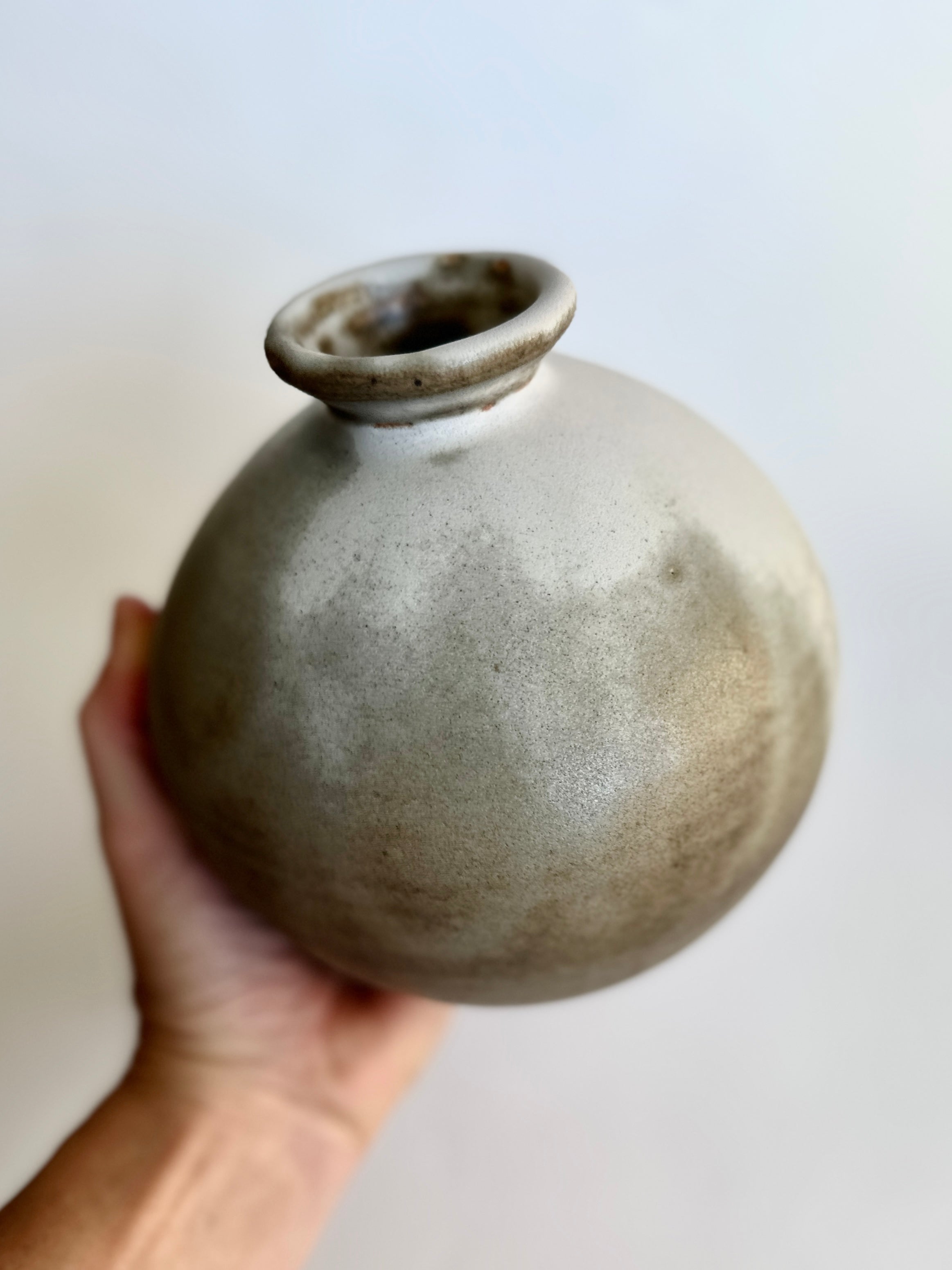 Gray/tan vase no. 22