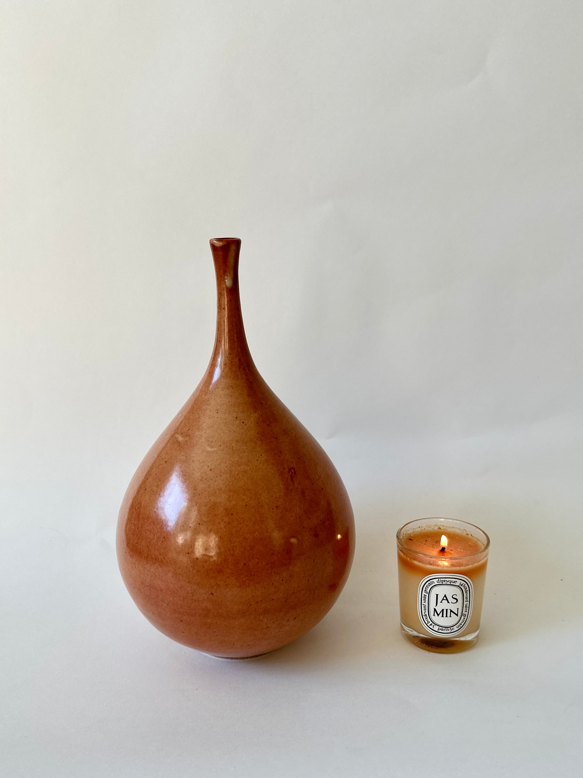 Shino teardrop bottleneck