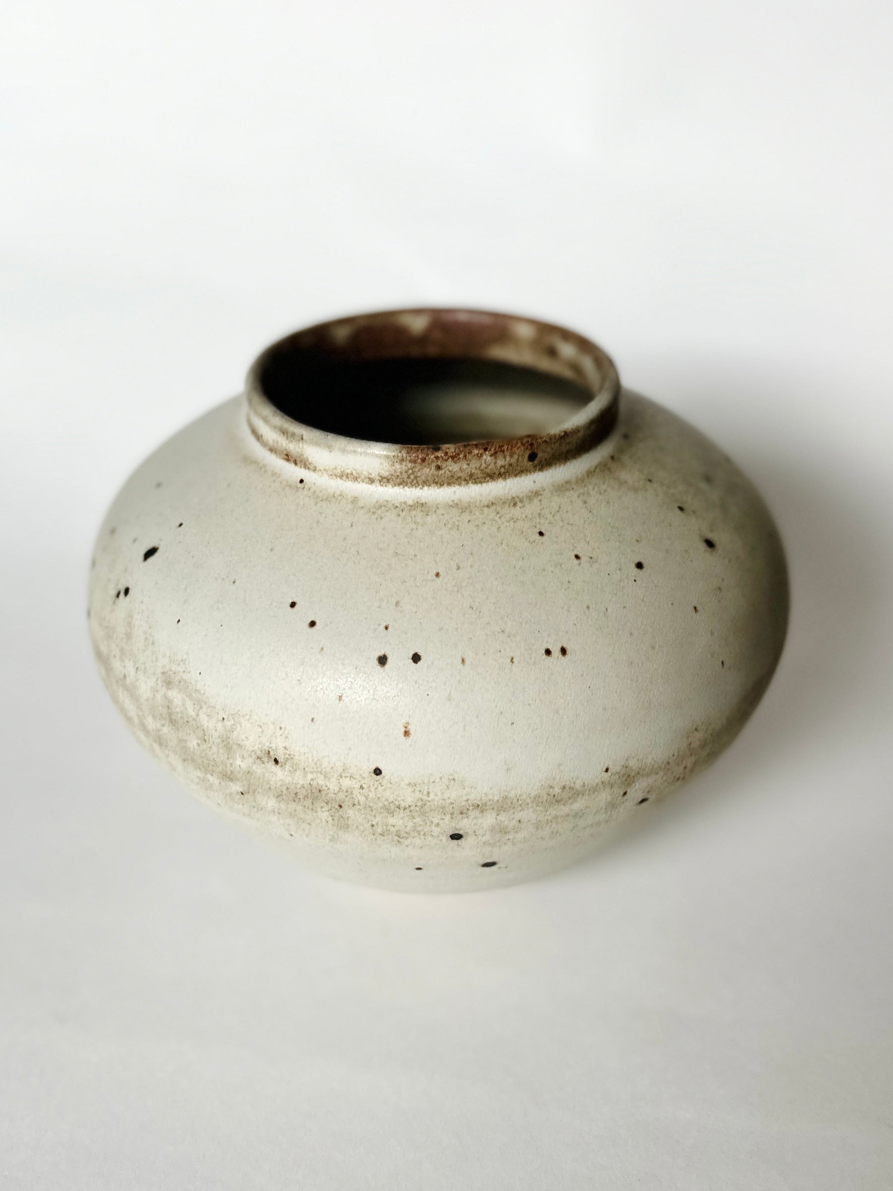 Gray/beige/cream vase no. 24