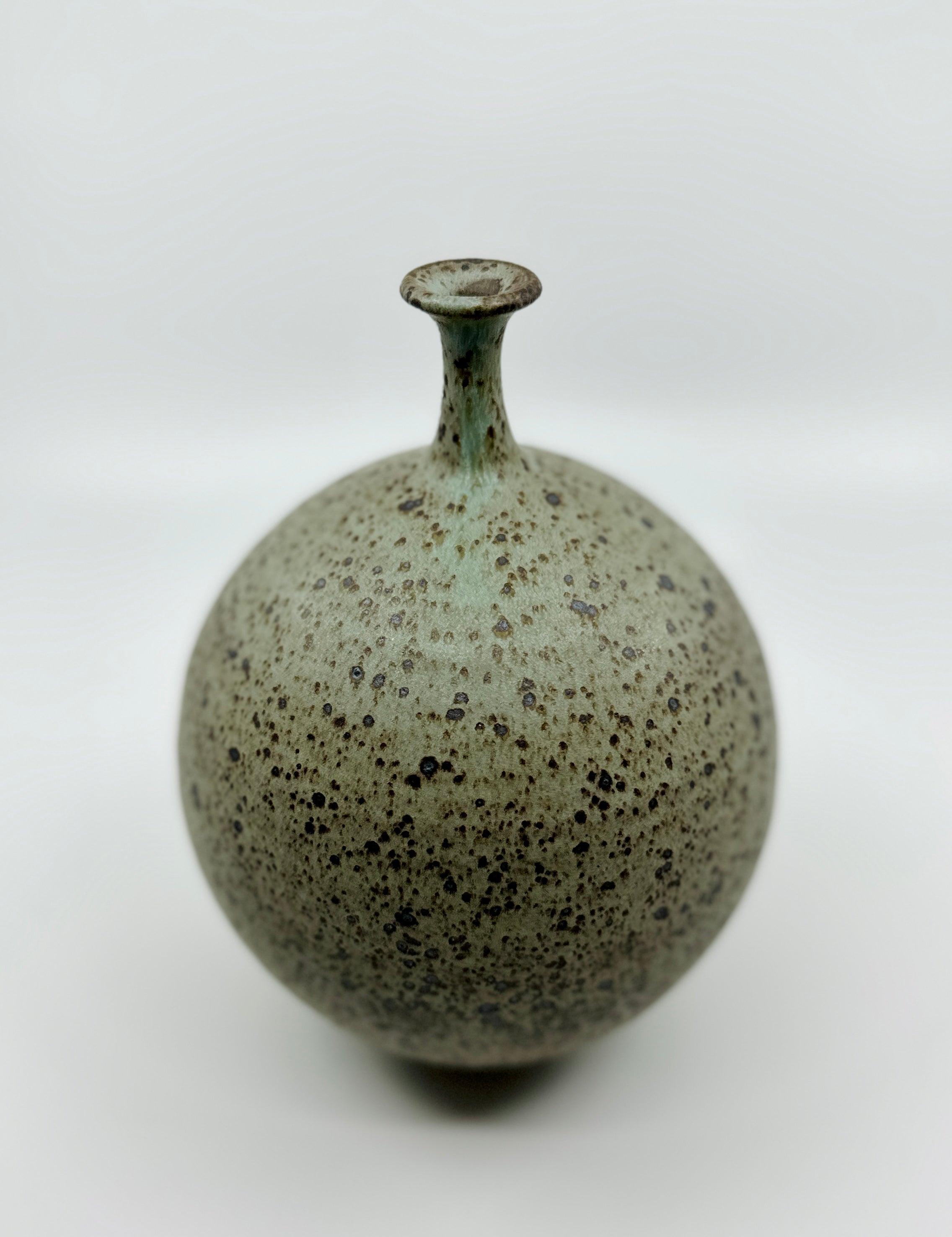 Blue speckled bottleneck no. 24