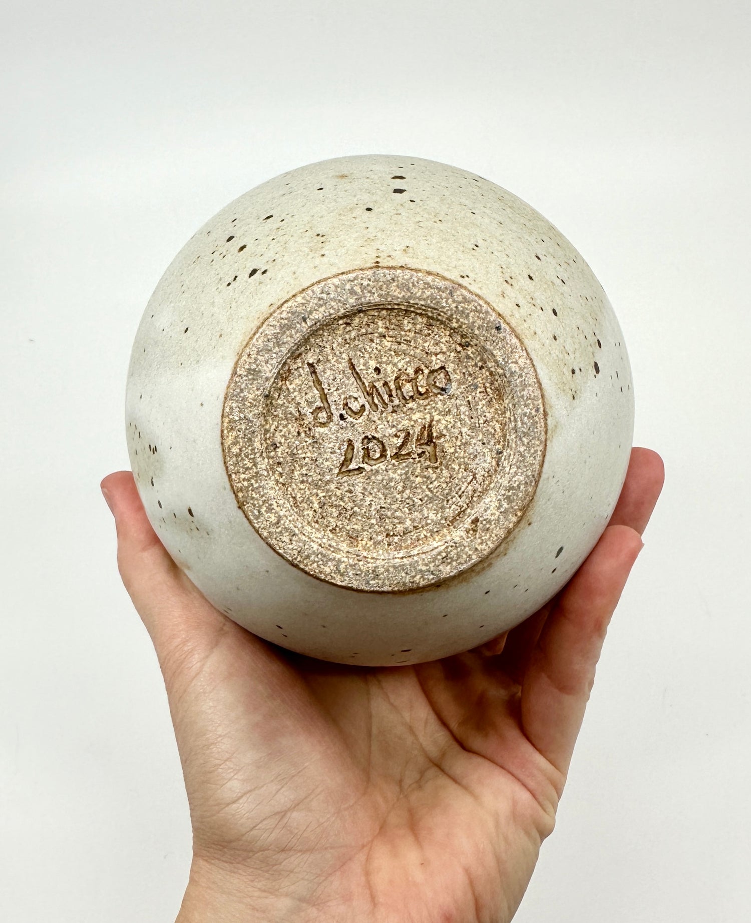 White speckled bottleneck no. 33