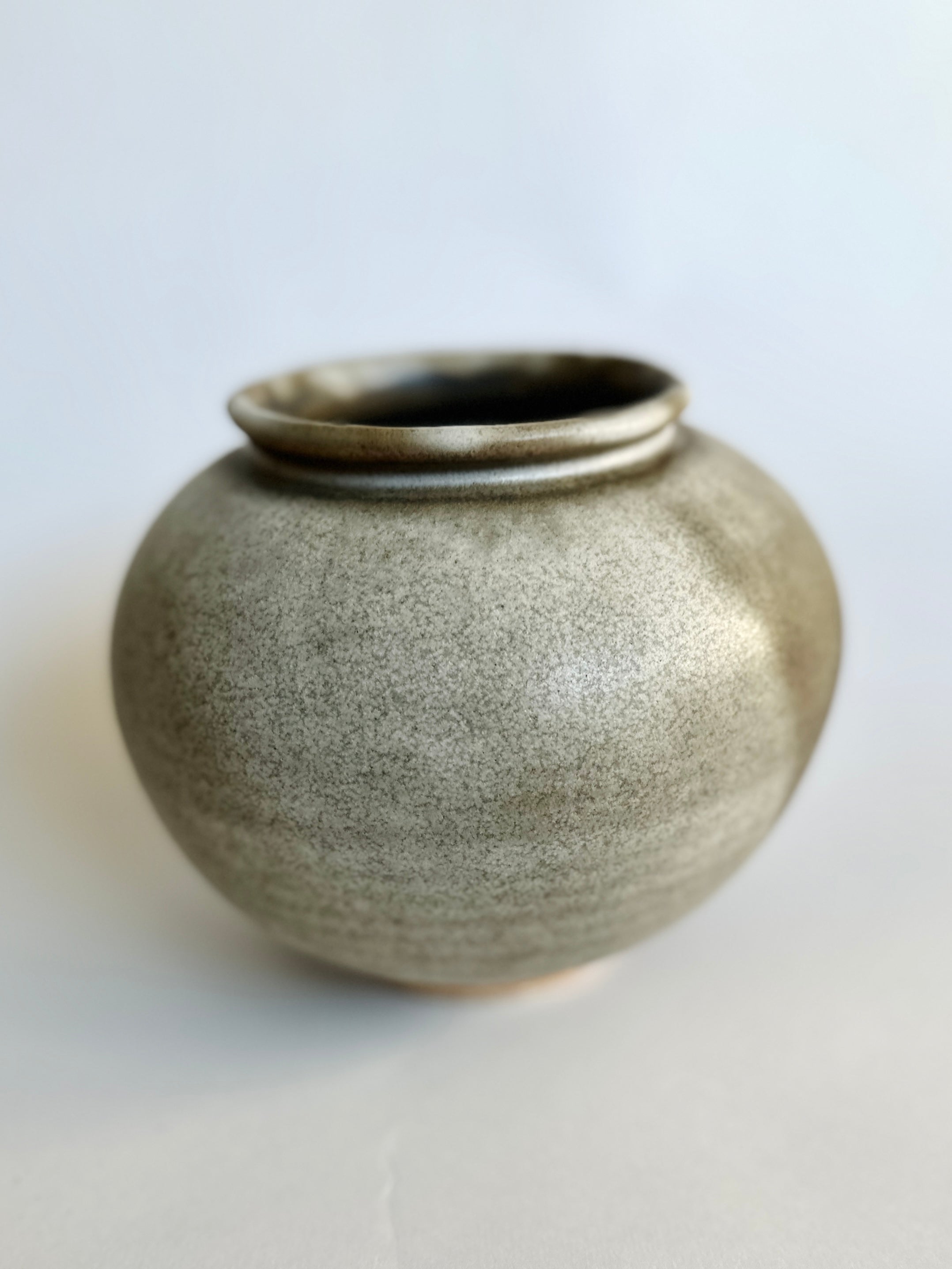 Gray/tan vase no. 23