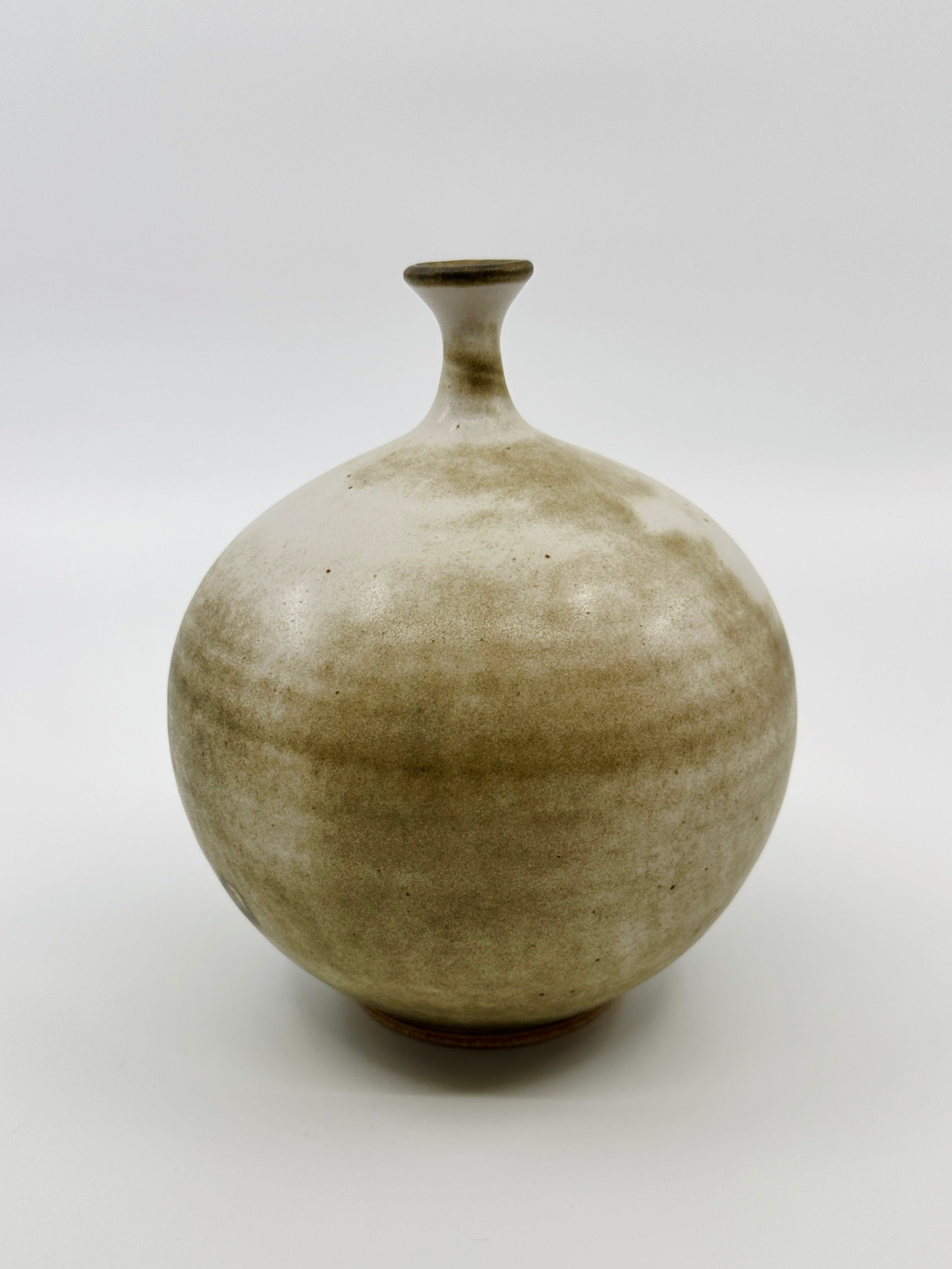 Gray/beige little neck vessel no. 32