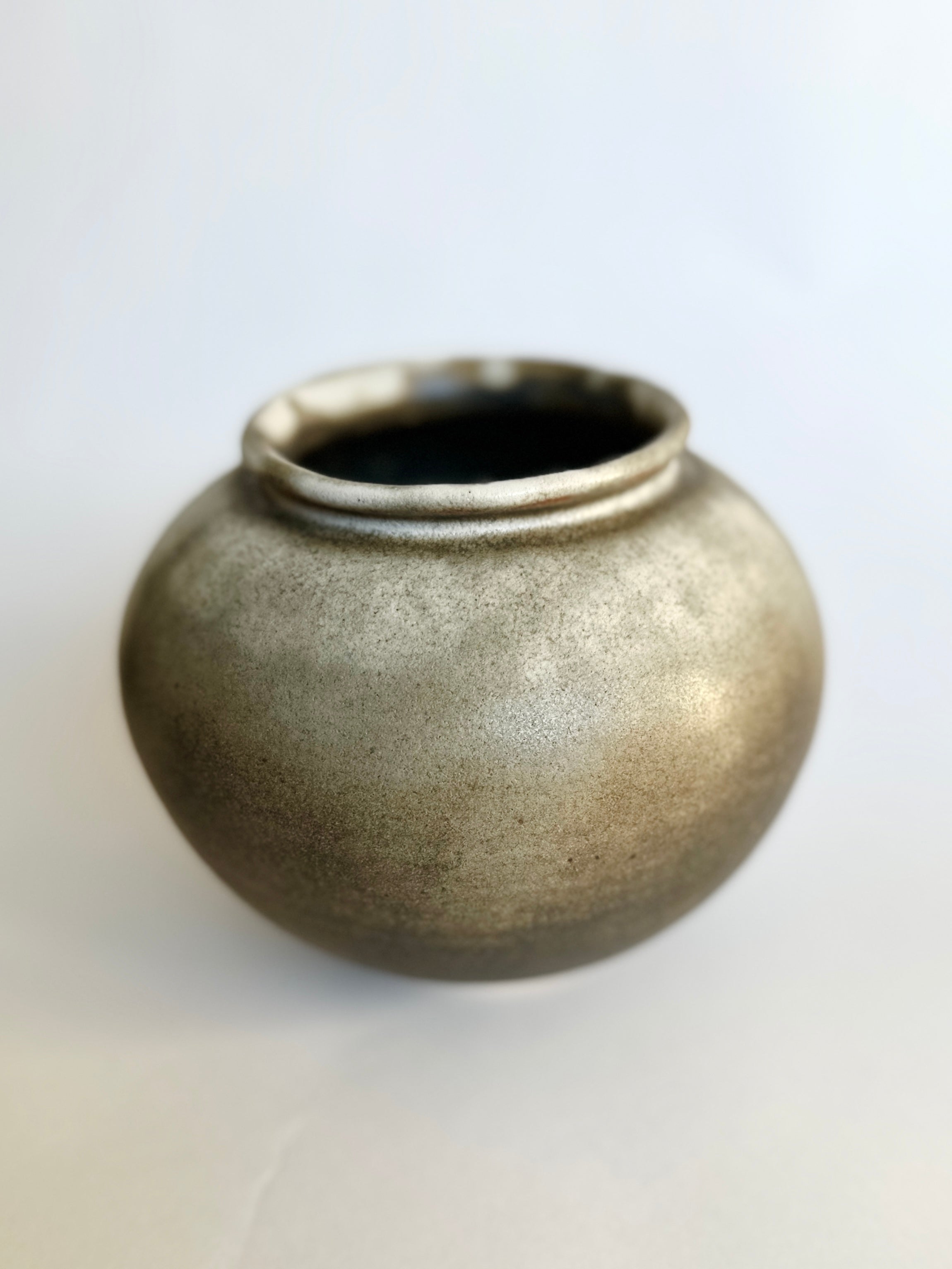 Gray/tan vase no. 23