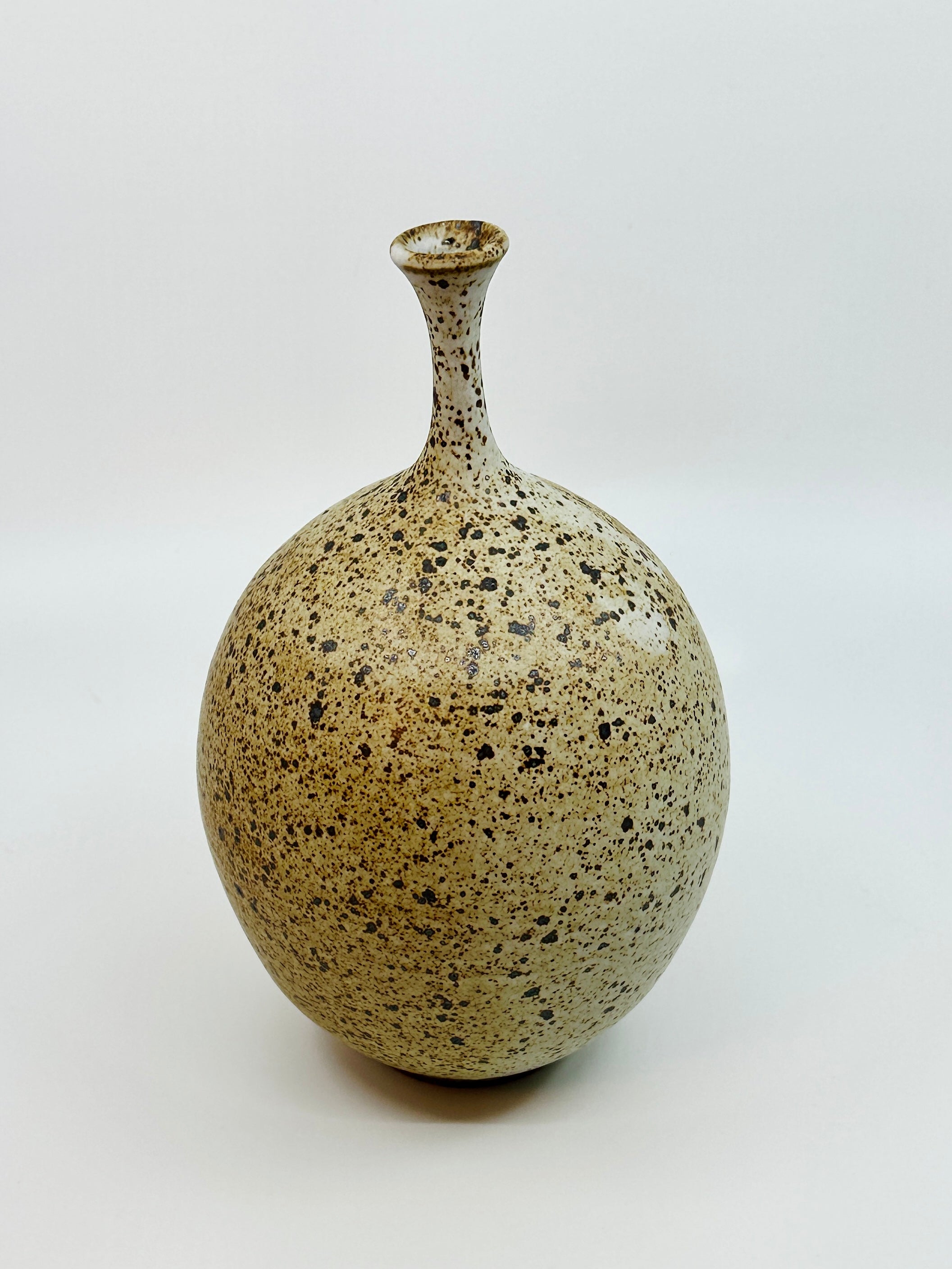 White speckled bottleneck no. 37
