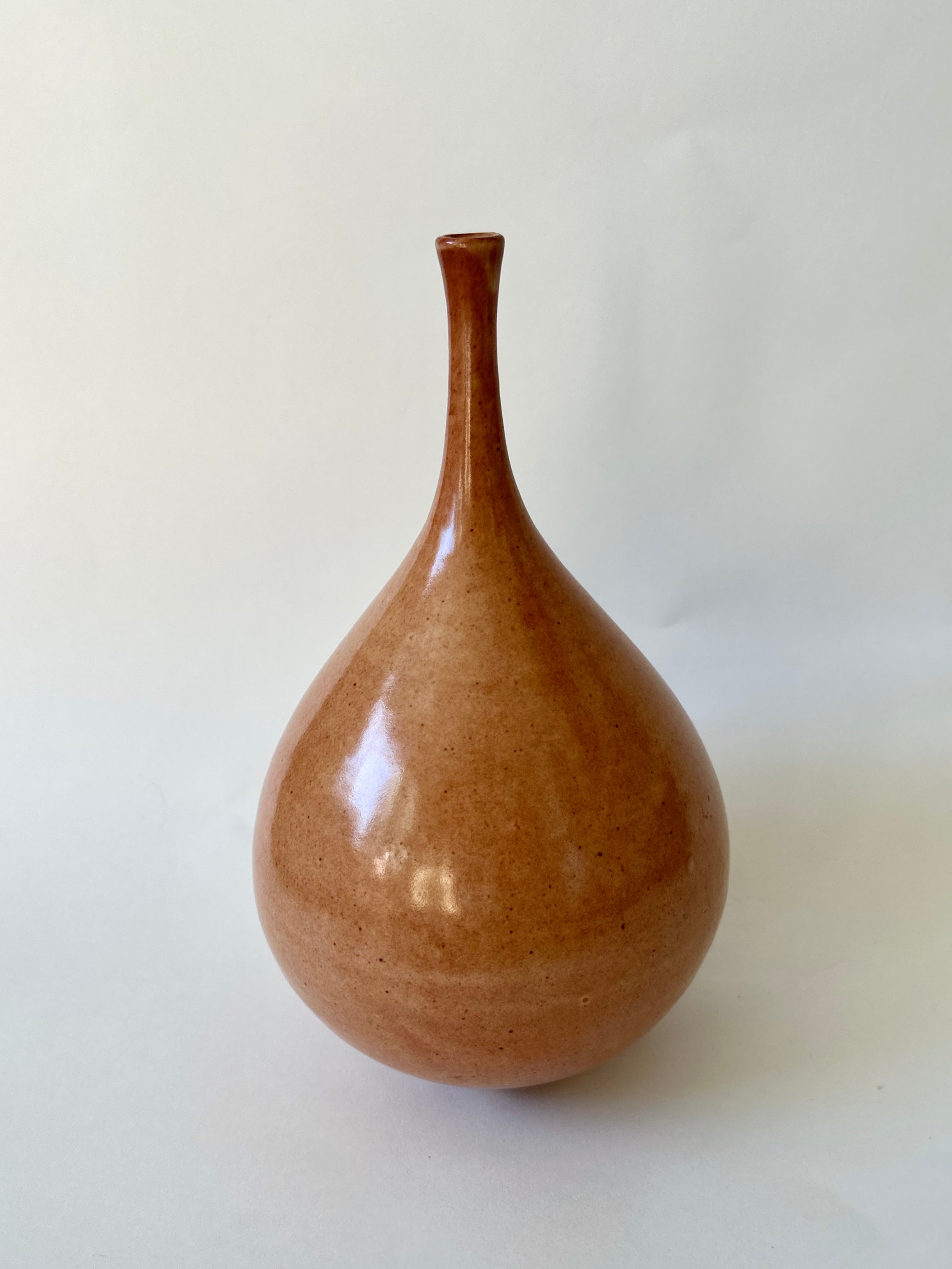Shino teardrop bottleneck