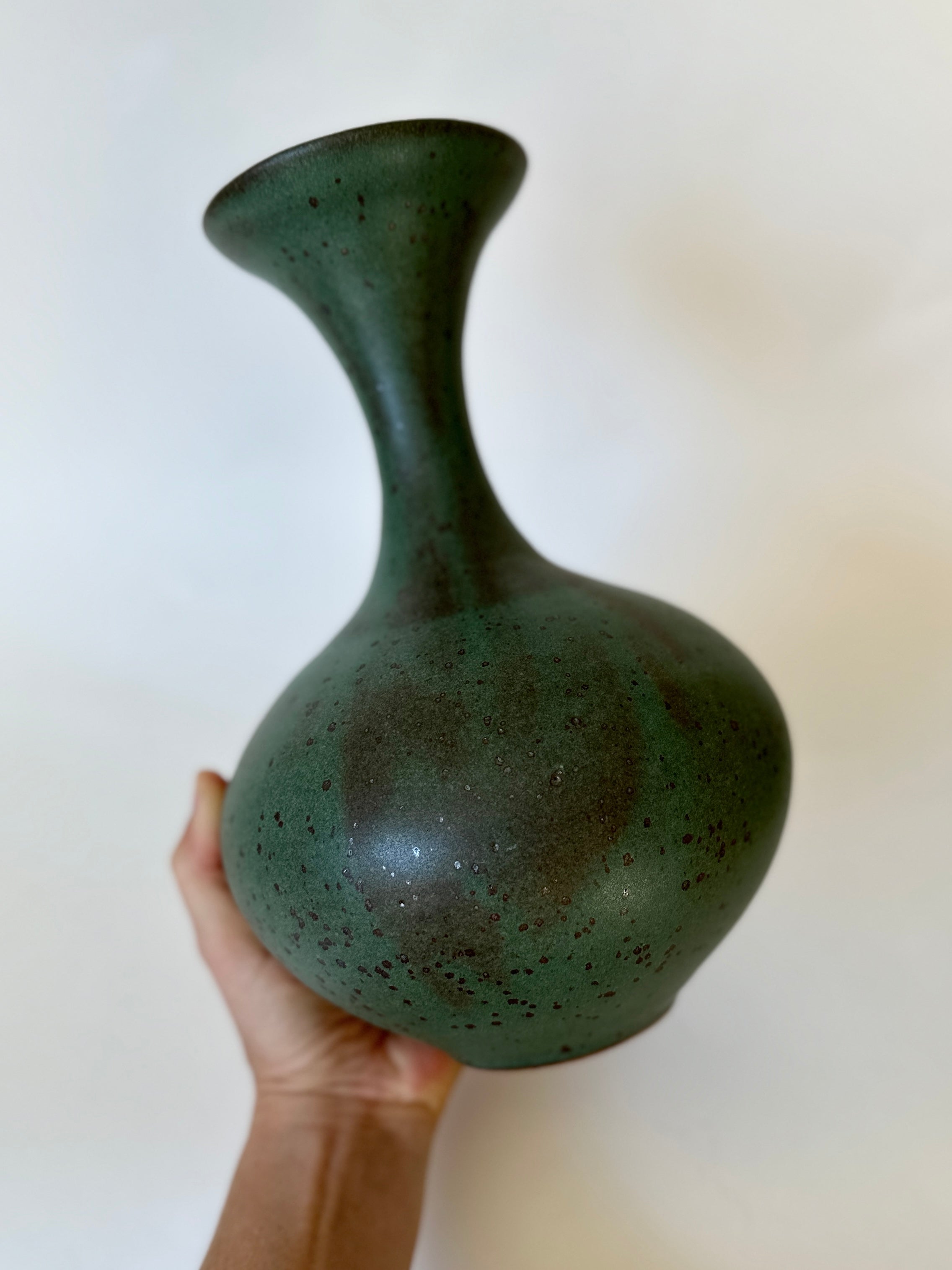 Green bottleneck No. 54
