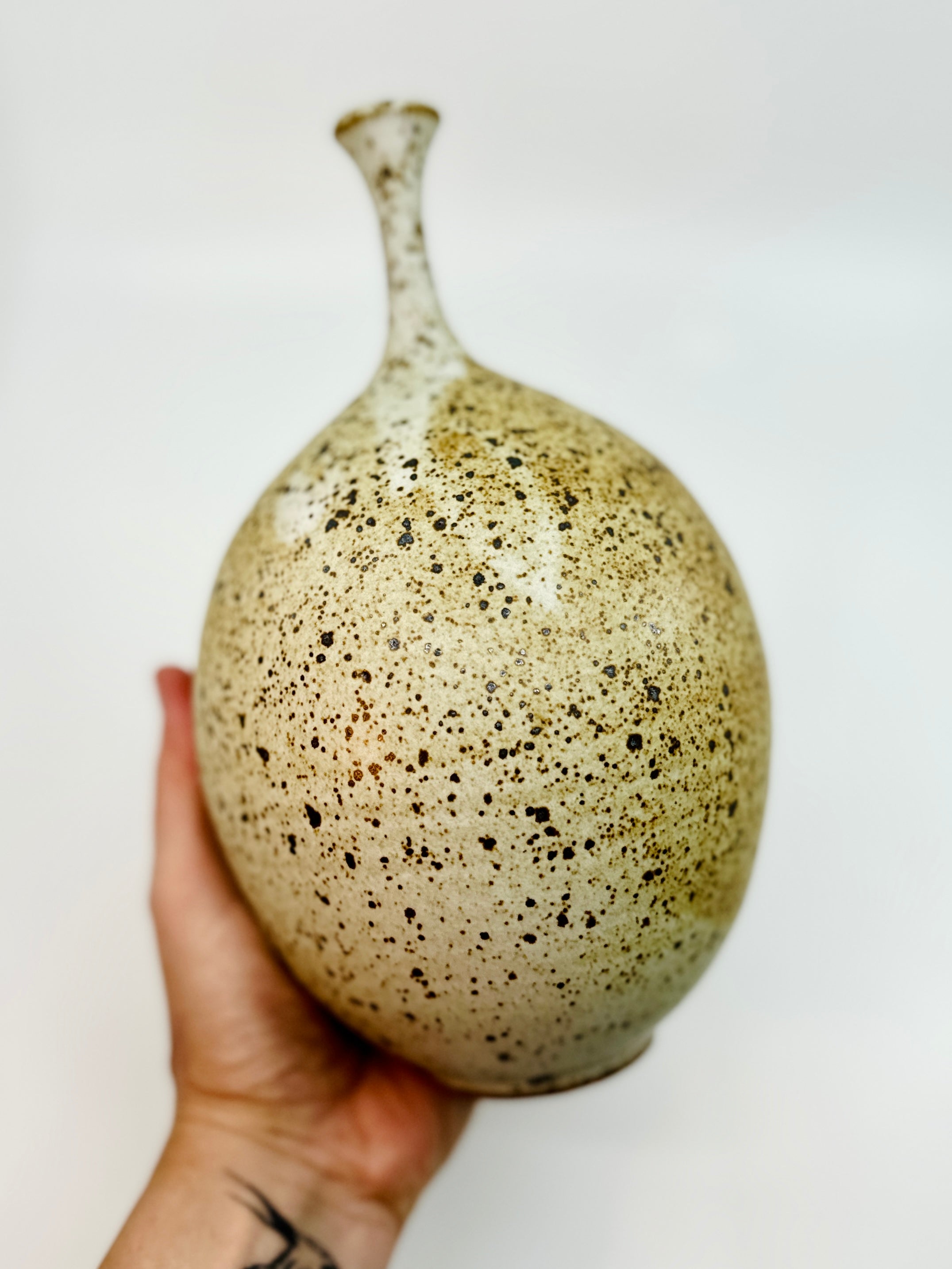 White speckled bottleneck no. 37