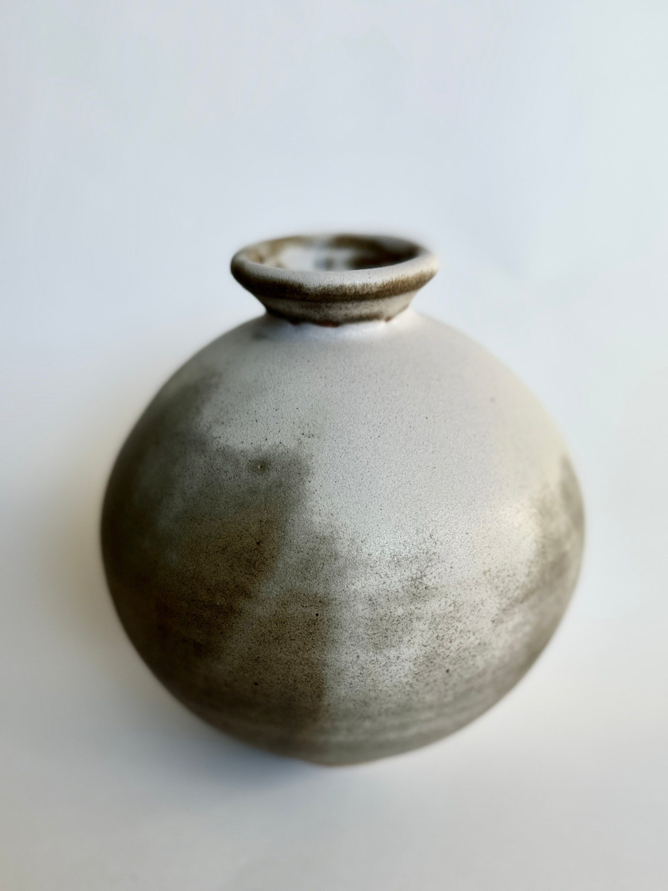 Gray/tan vase no. 22