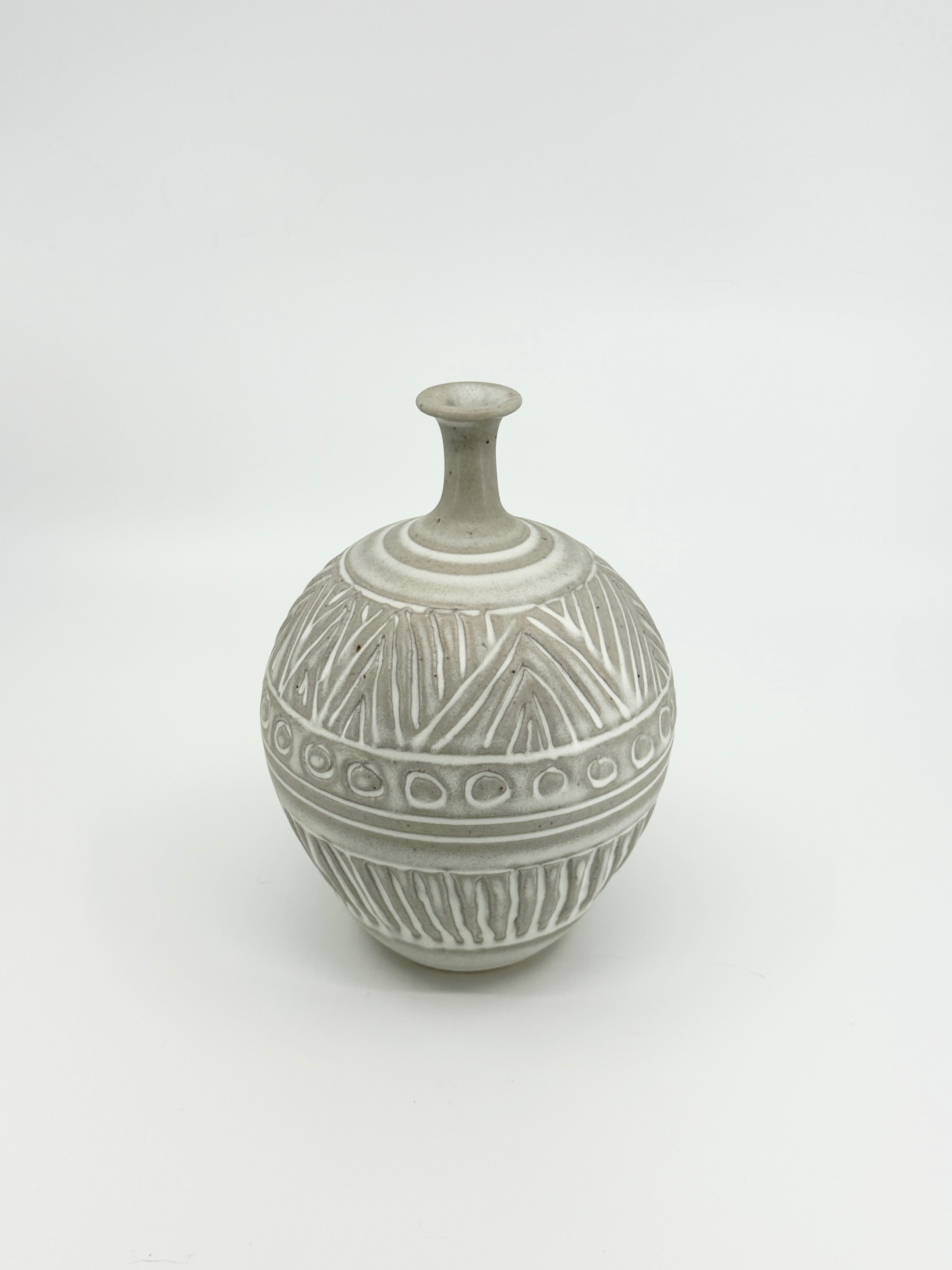Matte white carved bottleneck no. 27