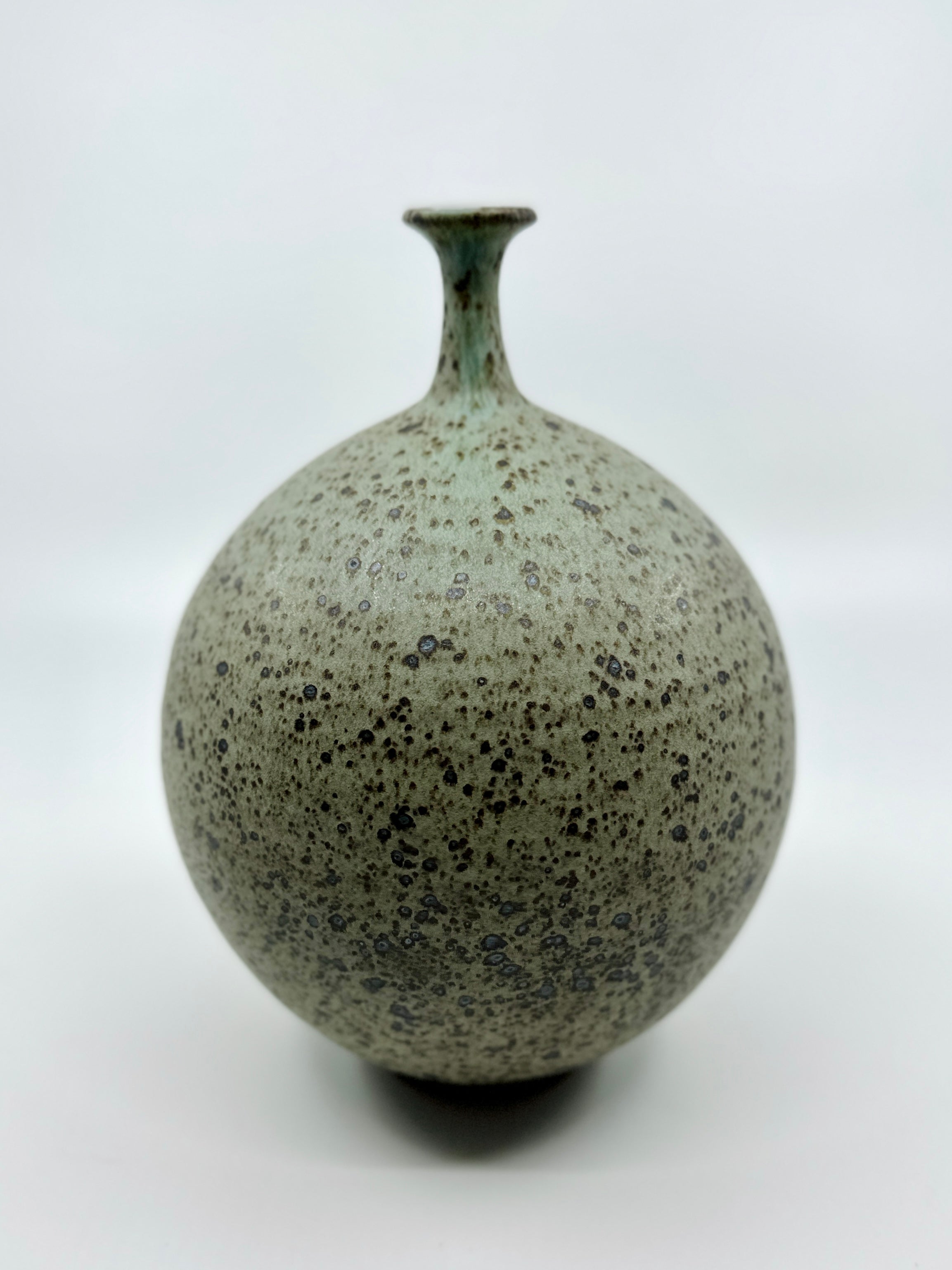 Blue speckled bottleneck no. 24
