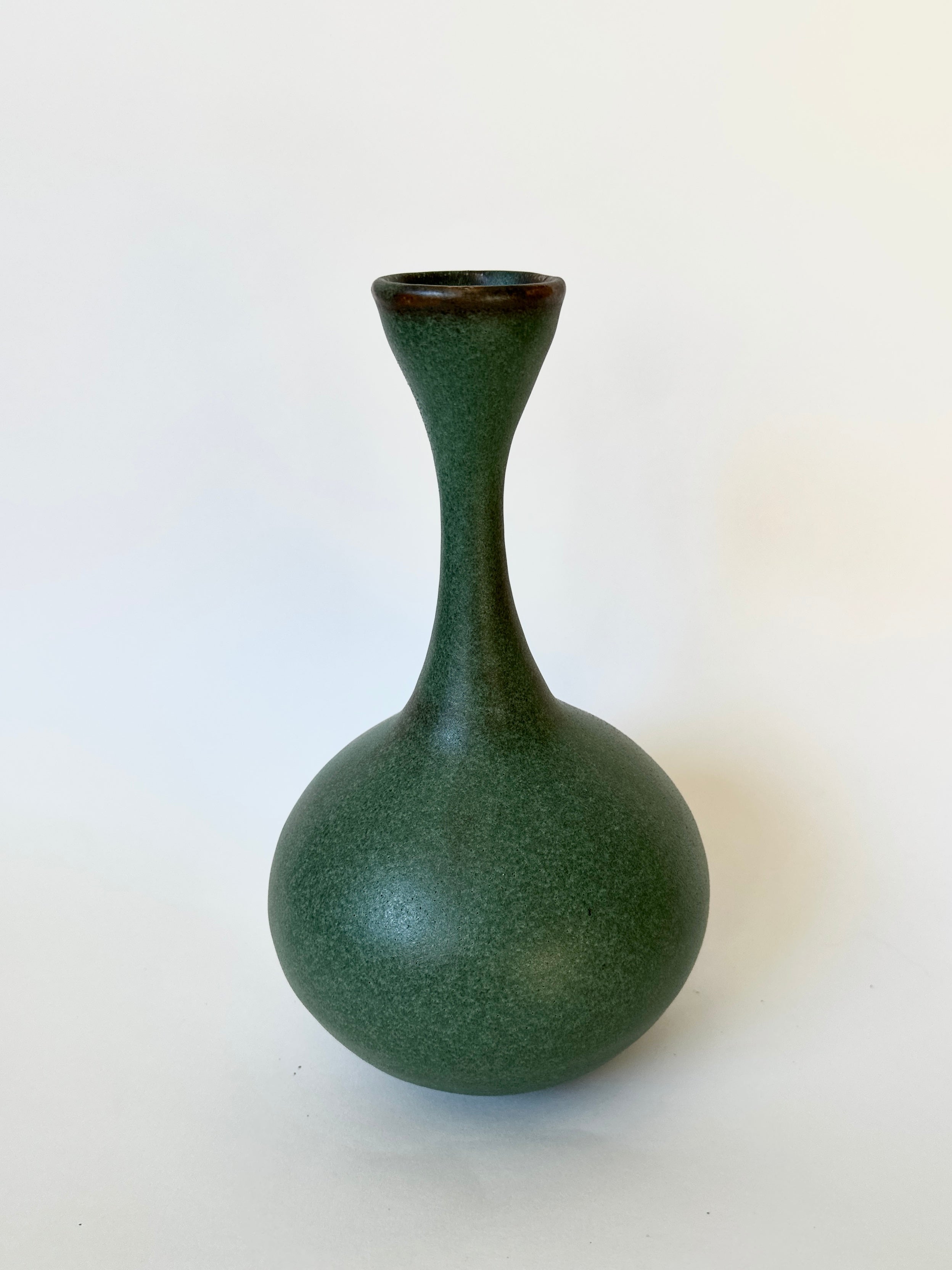 Green tulip bottleneck No. 53