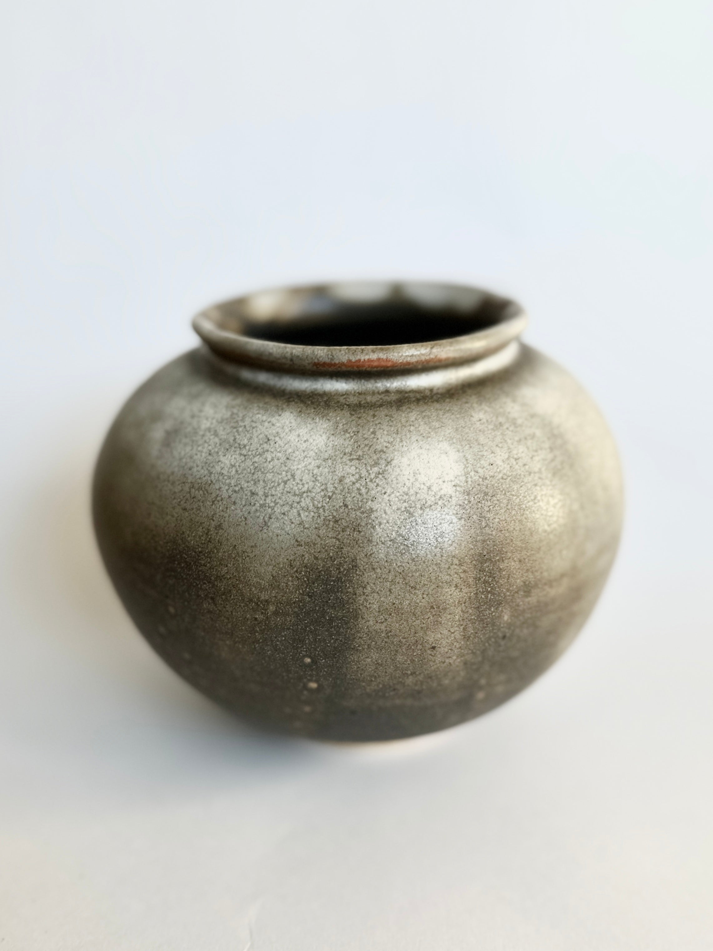 Gray/tan vase no. 23