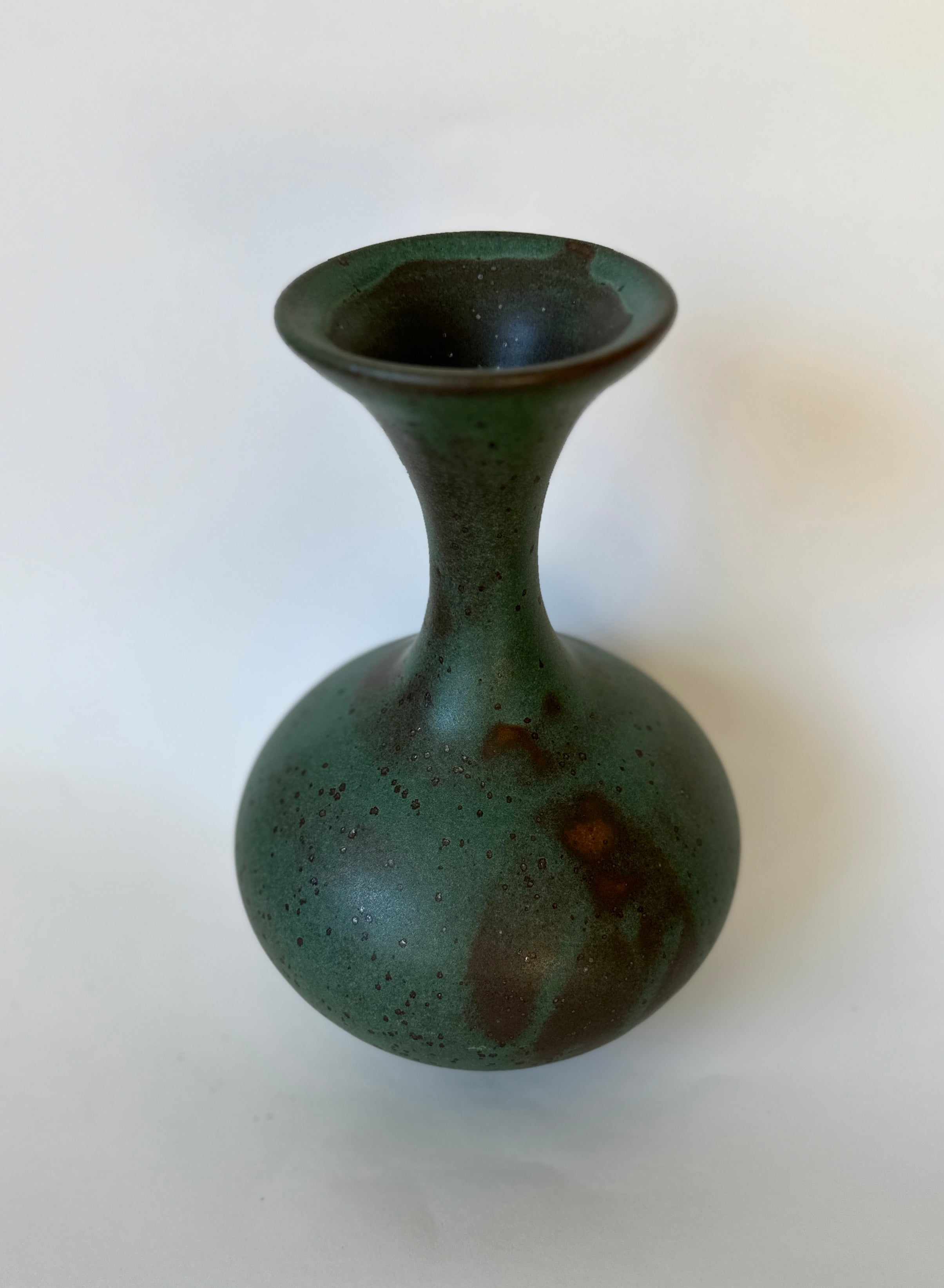 Green bottleneck No. 54