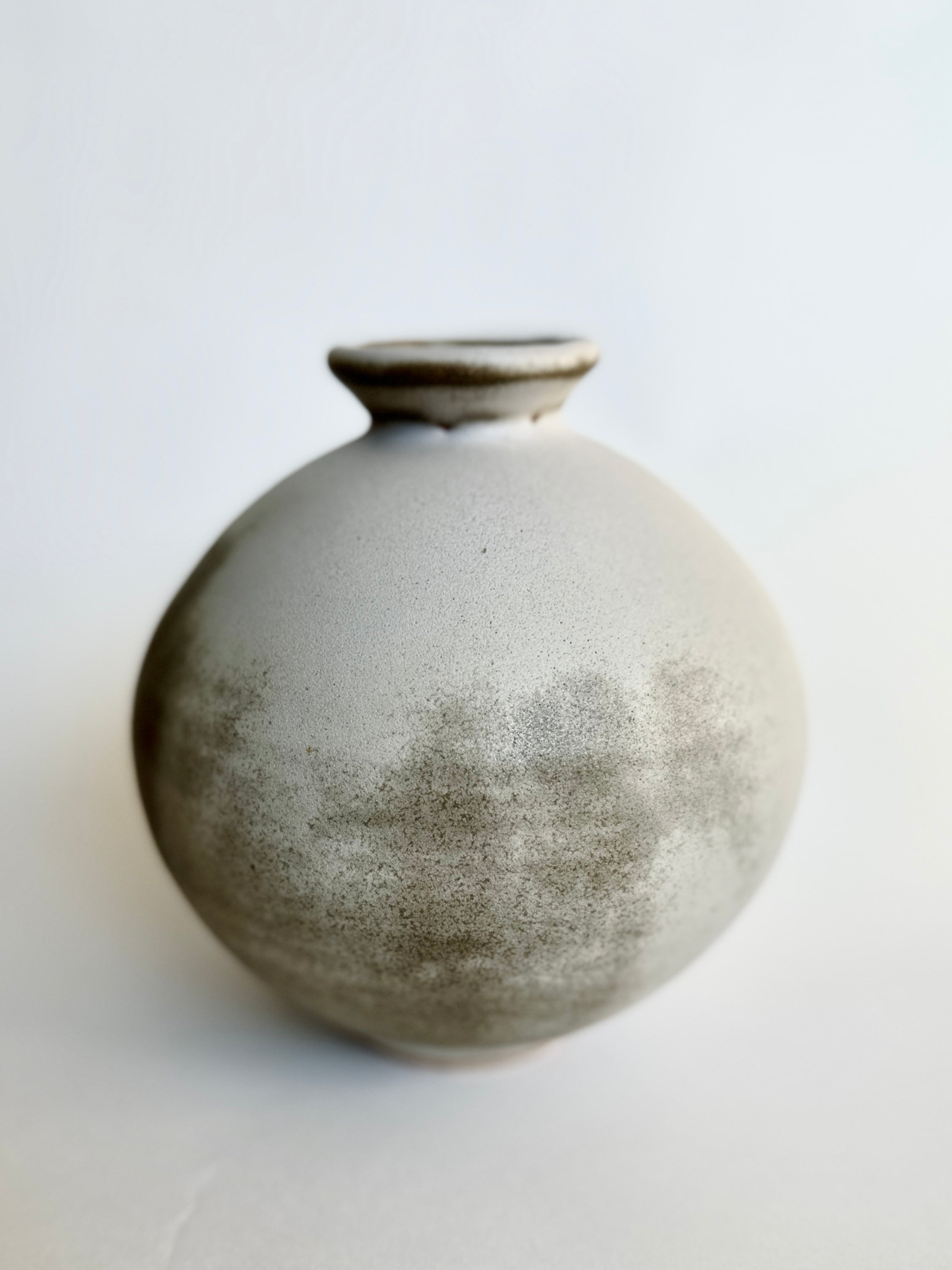 Gray/tan vase no. 22