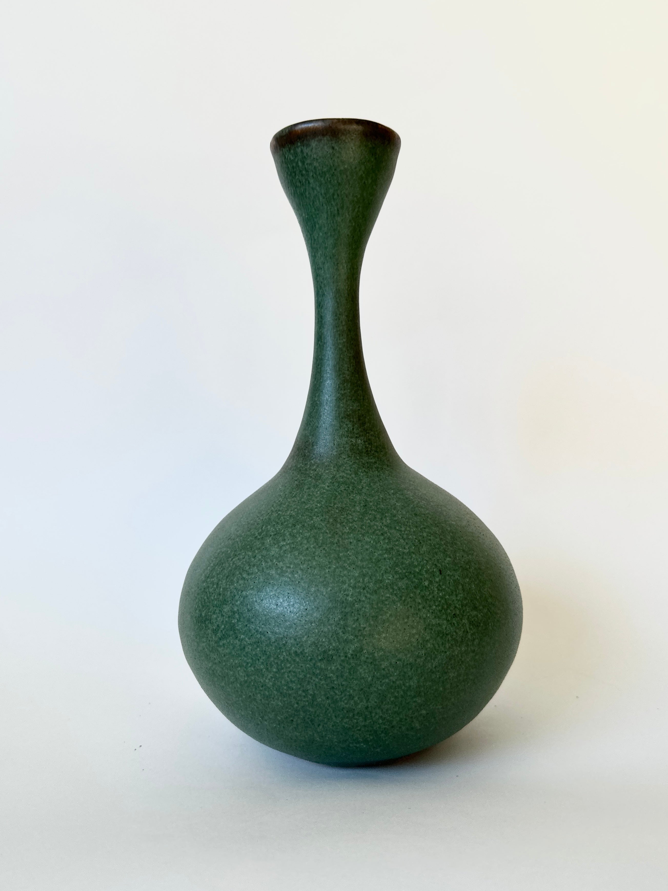 Green tulip bottleneck No. 53