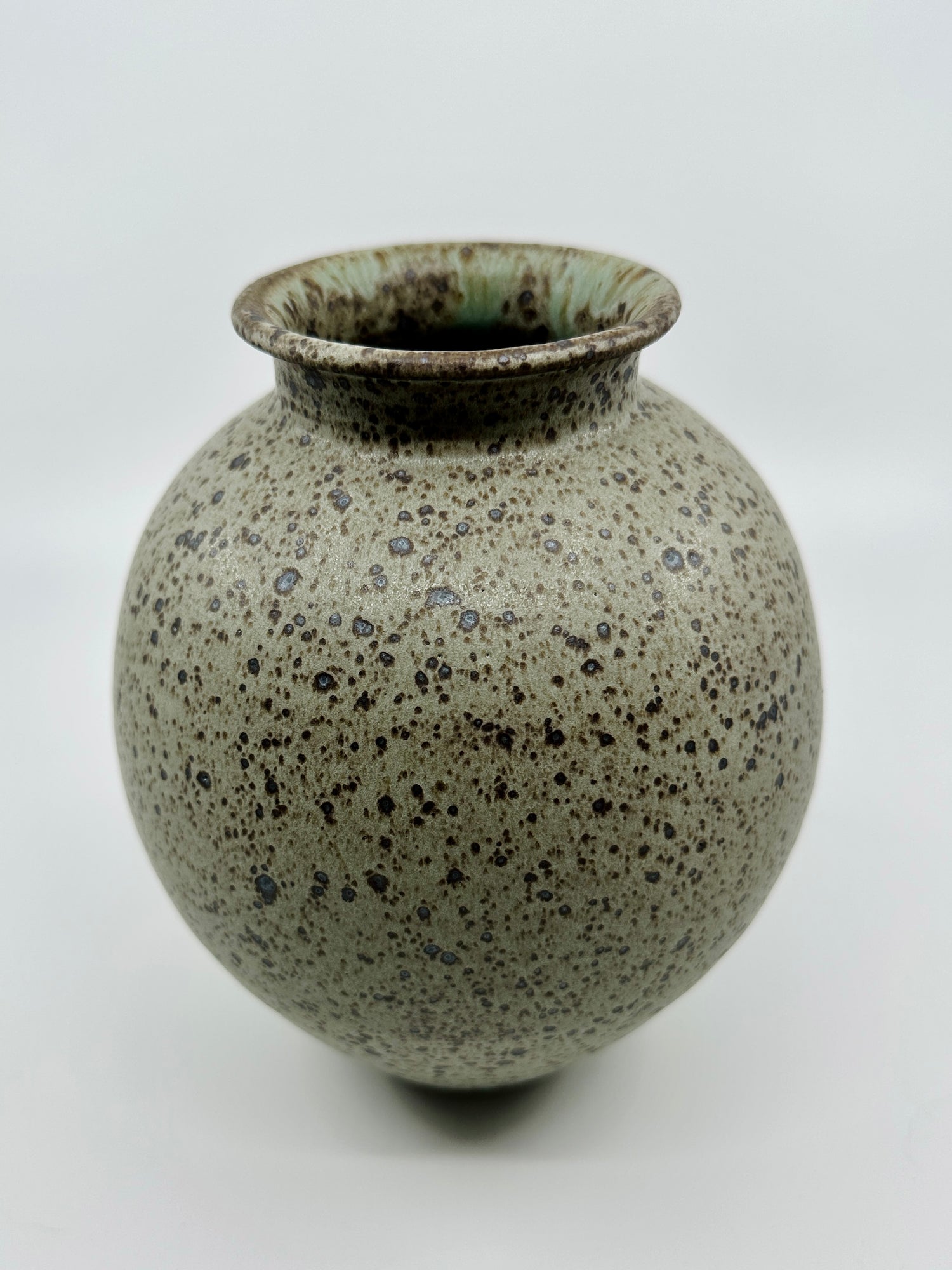 Blue speckled vase no. 25