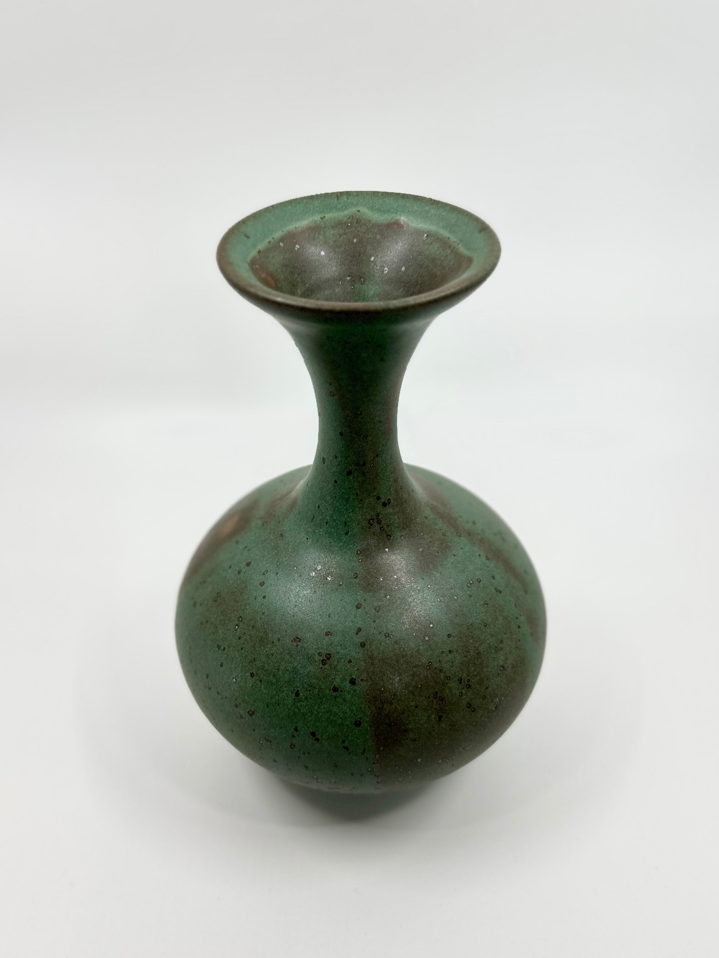 Green bottleneck No. 54