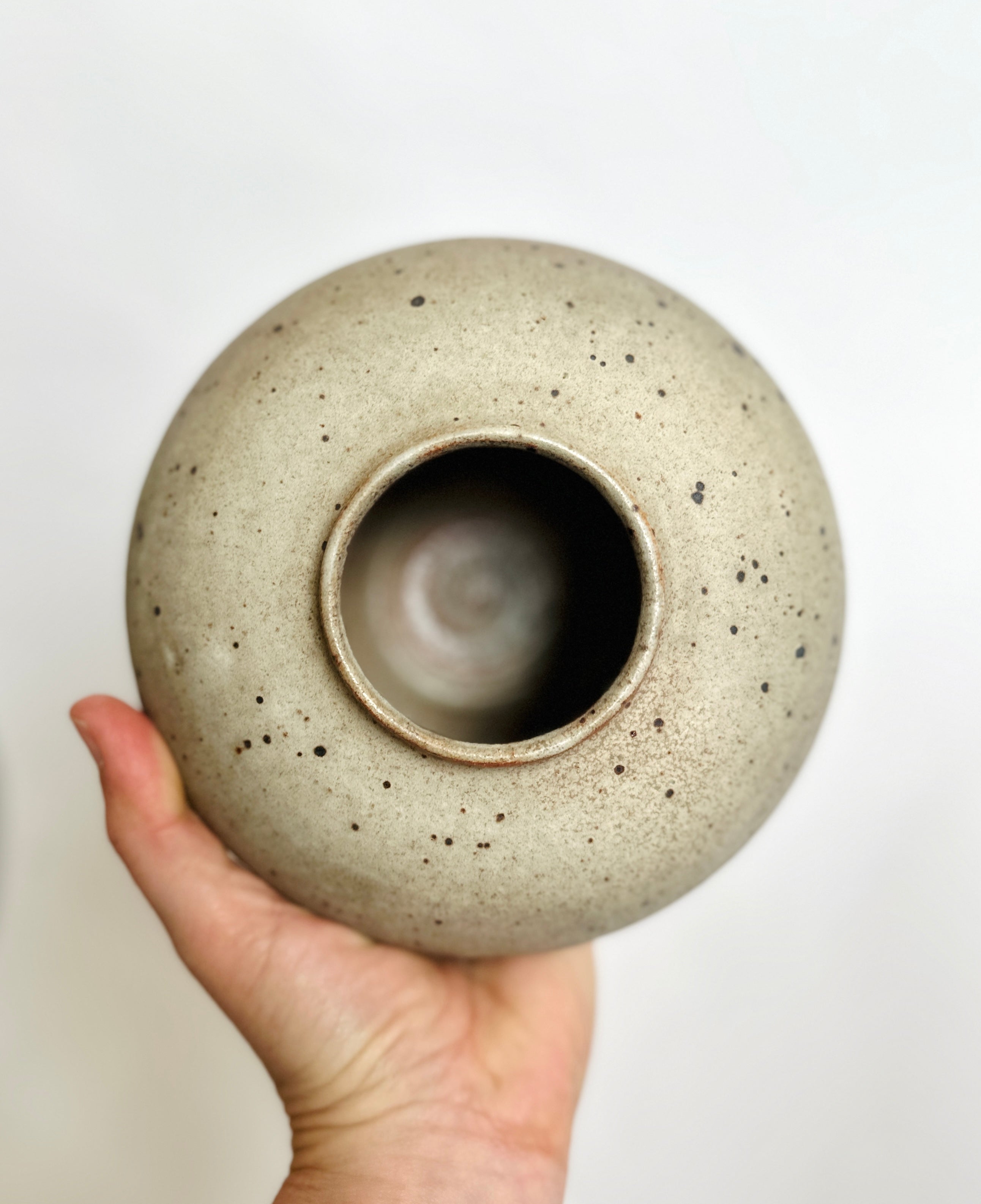 Gray speckled vase no. 4