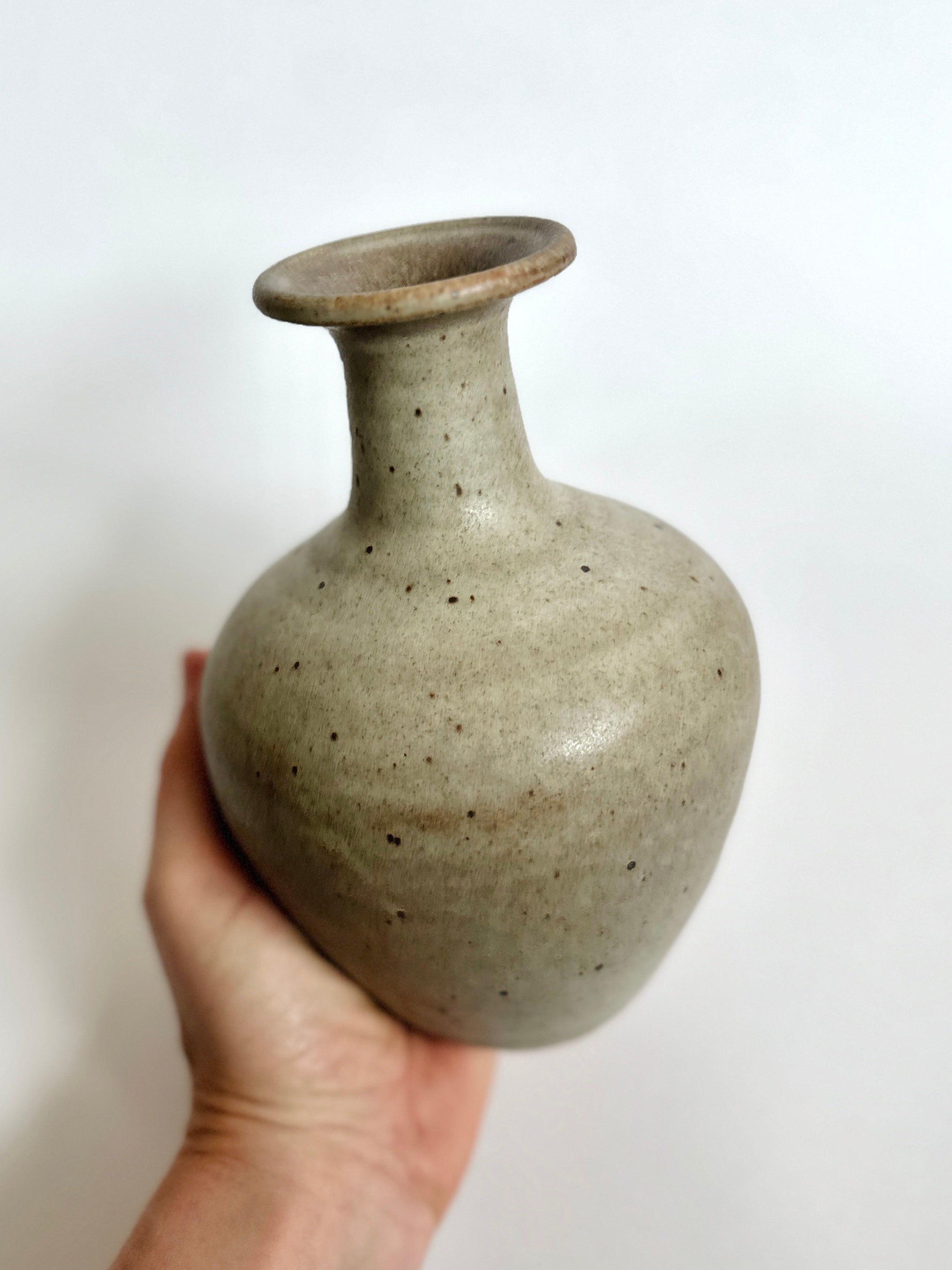 Gray speckled vase no. 6