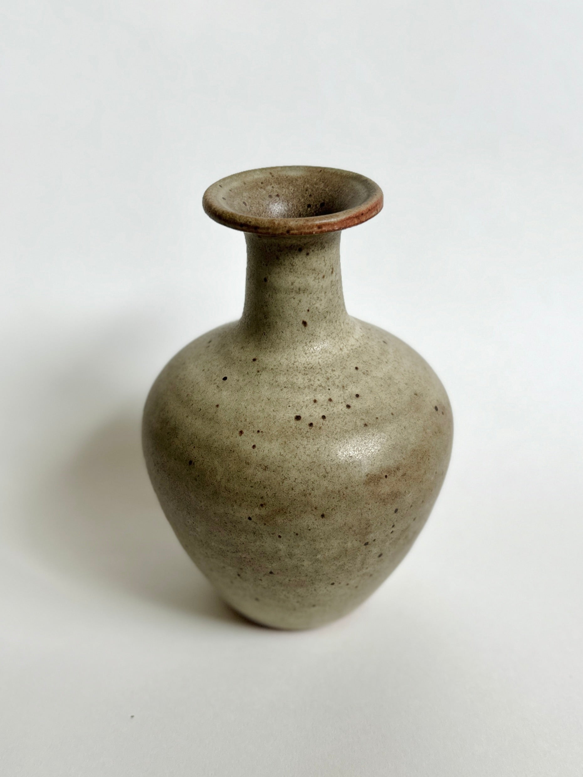 Gray speckled vase no. 6