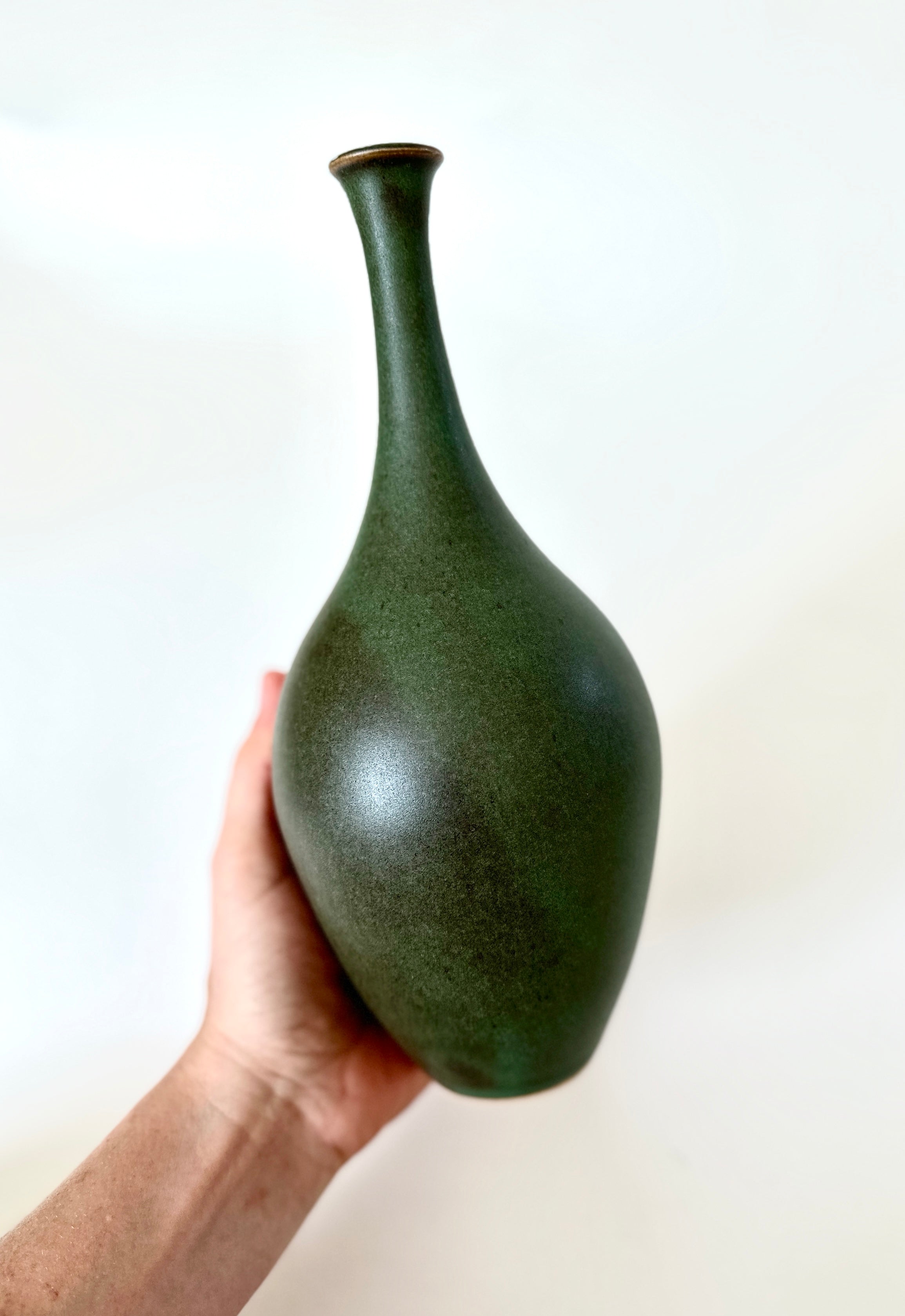 Green bottleneck no. 48