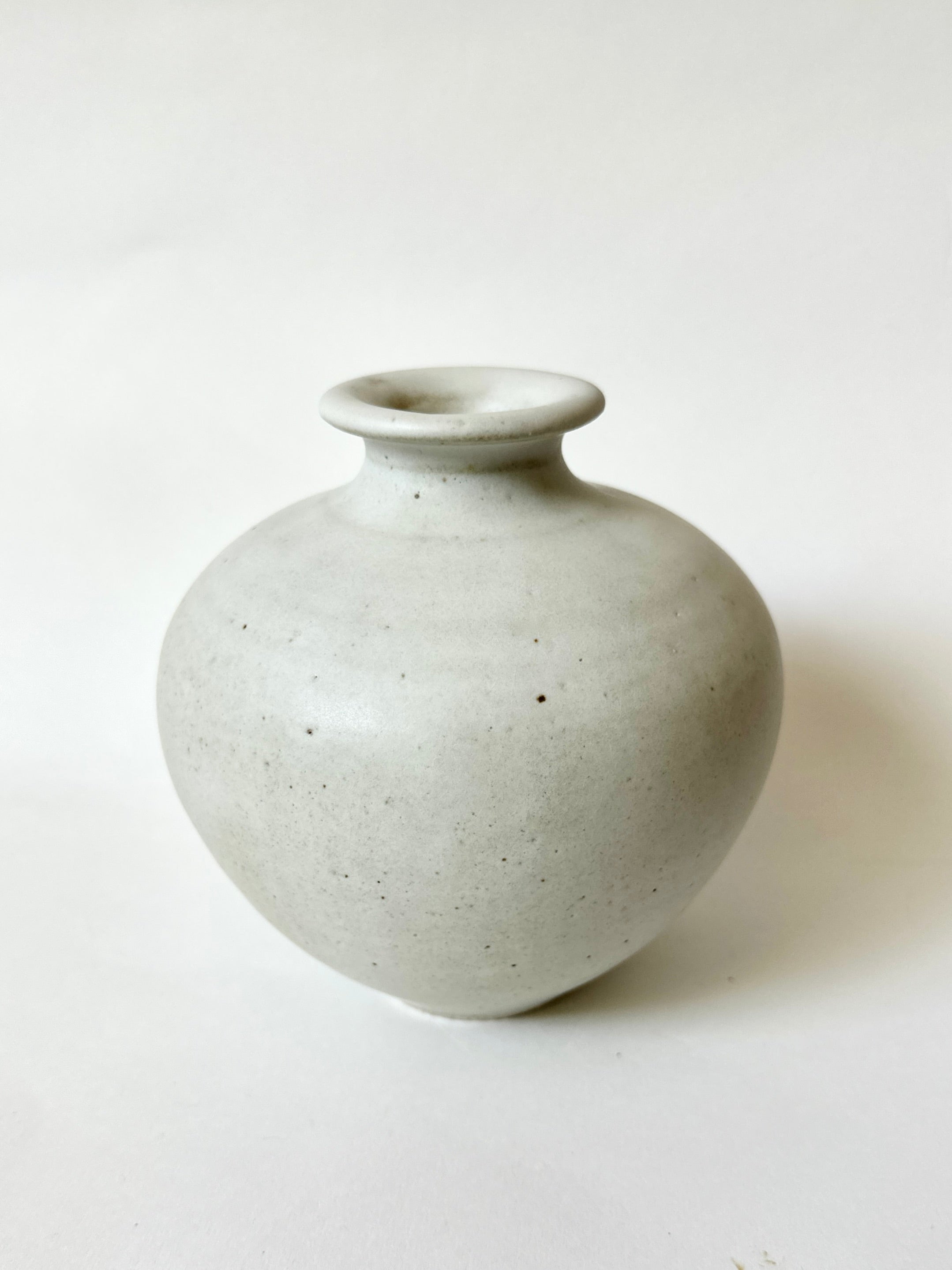 Matte white vase no. 28