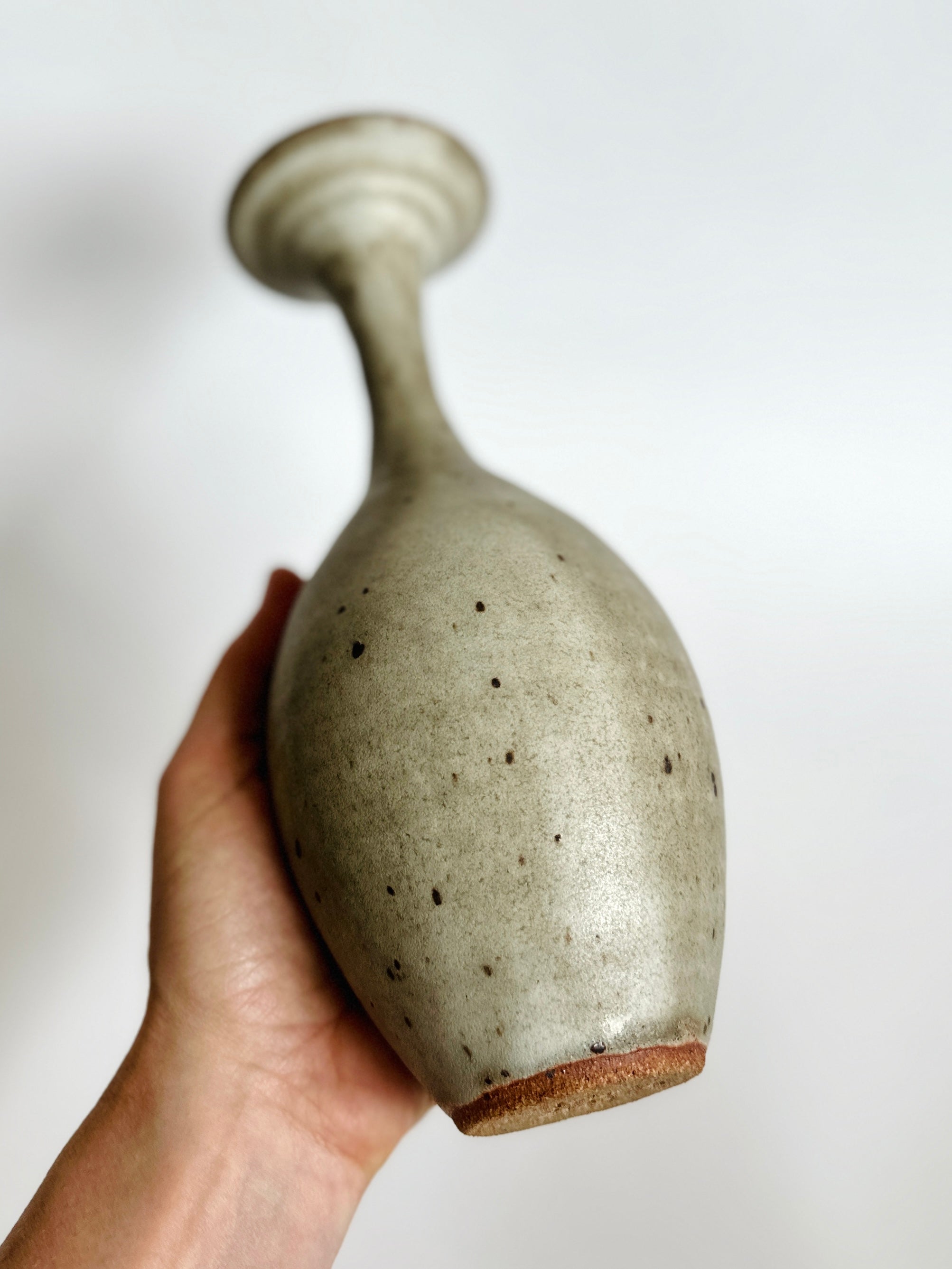 Gray flared mouth bottleneck no. 17