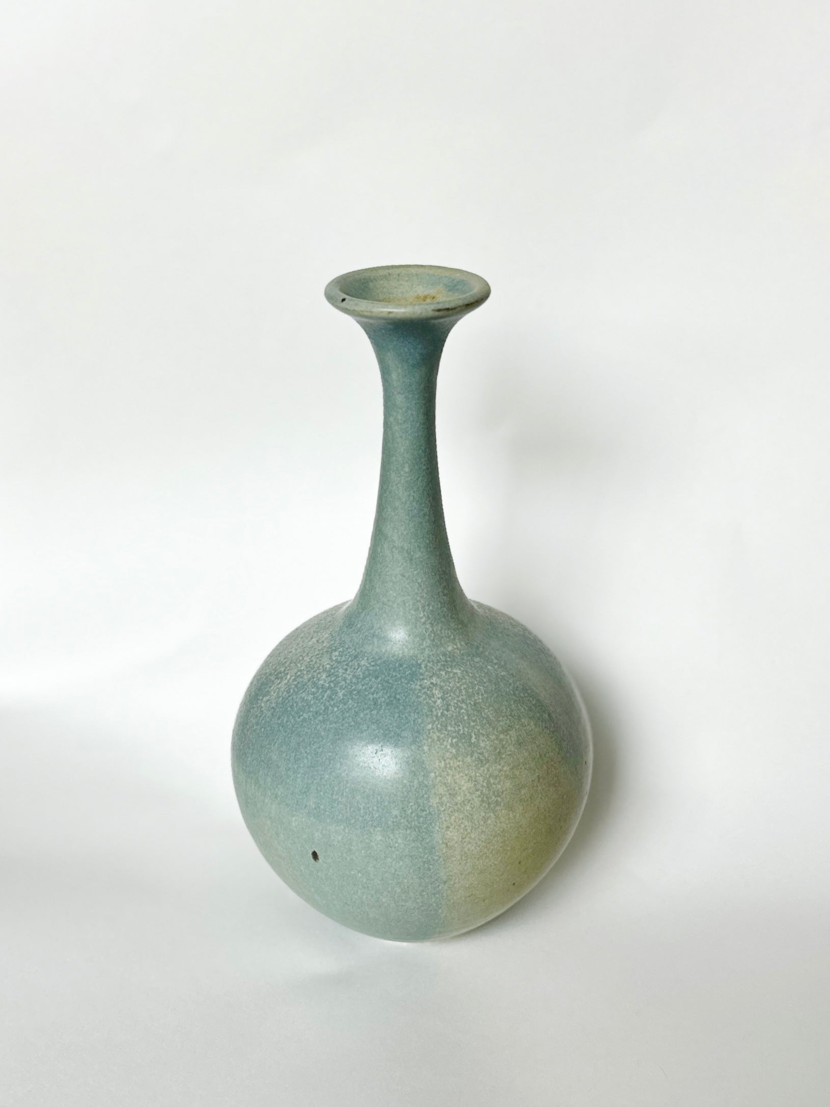 Blue bottleneck no. 14