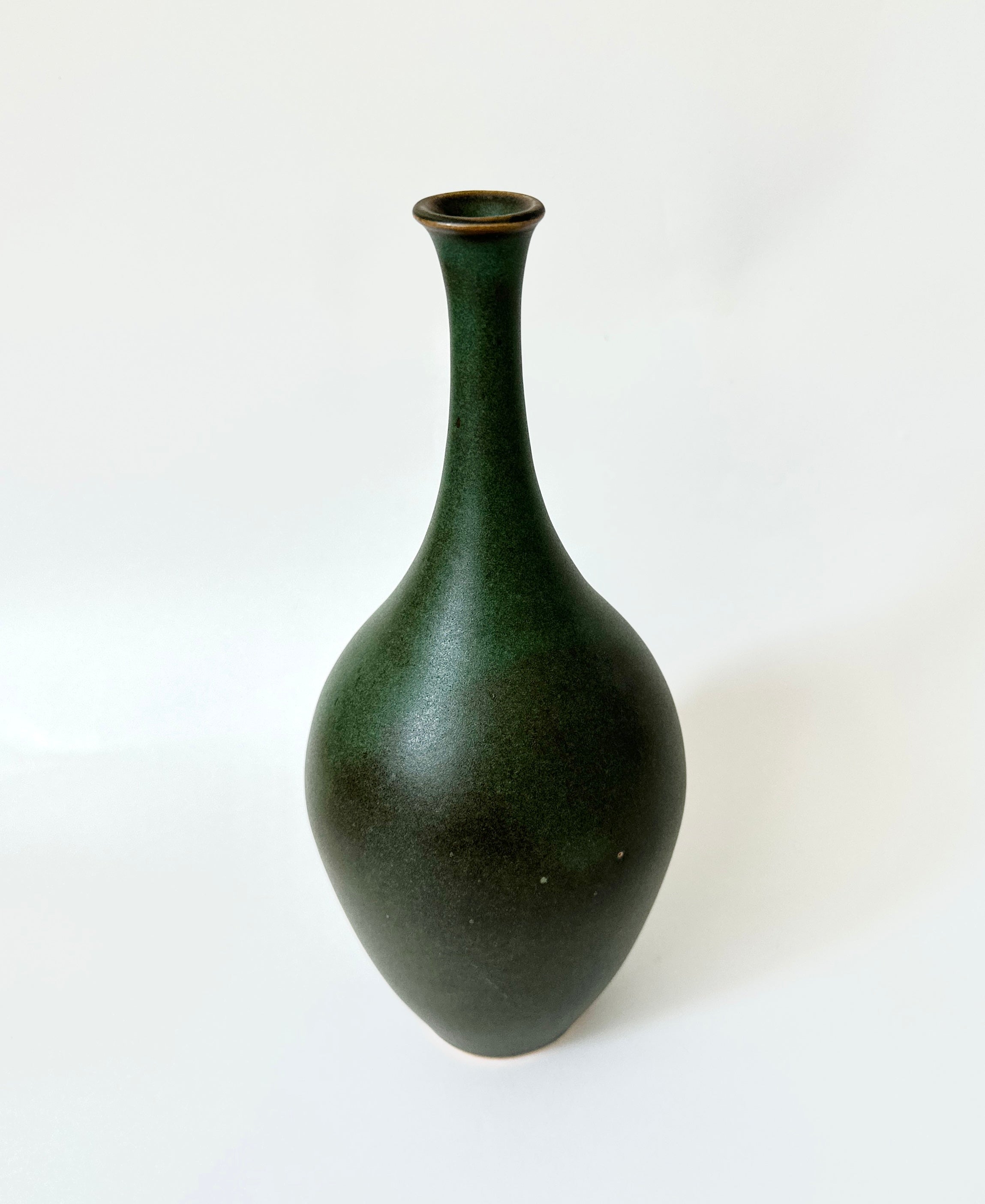 Green bottleneck no. 48