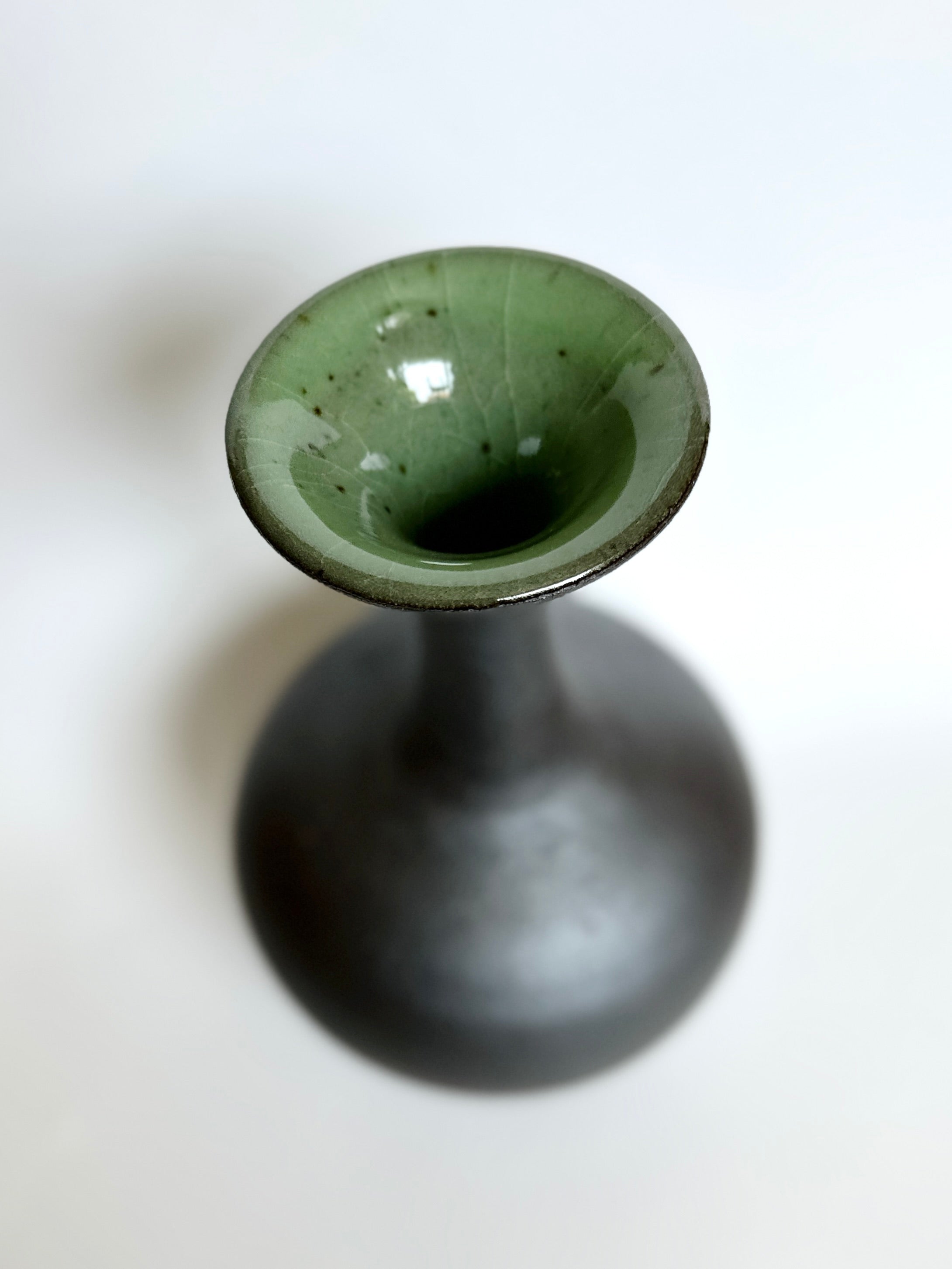 Black bottleneck no. 13