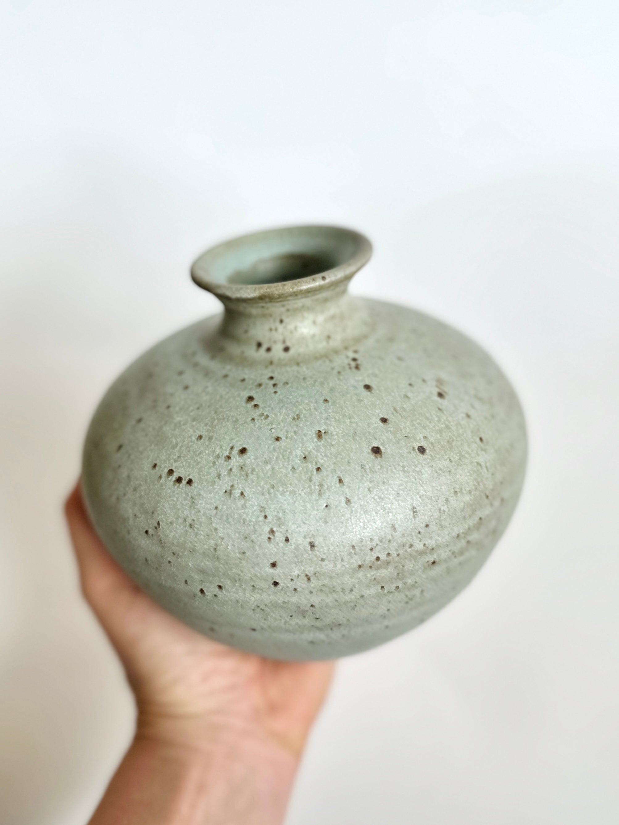 Blue speckled vase no. 14