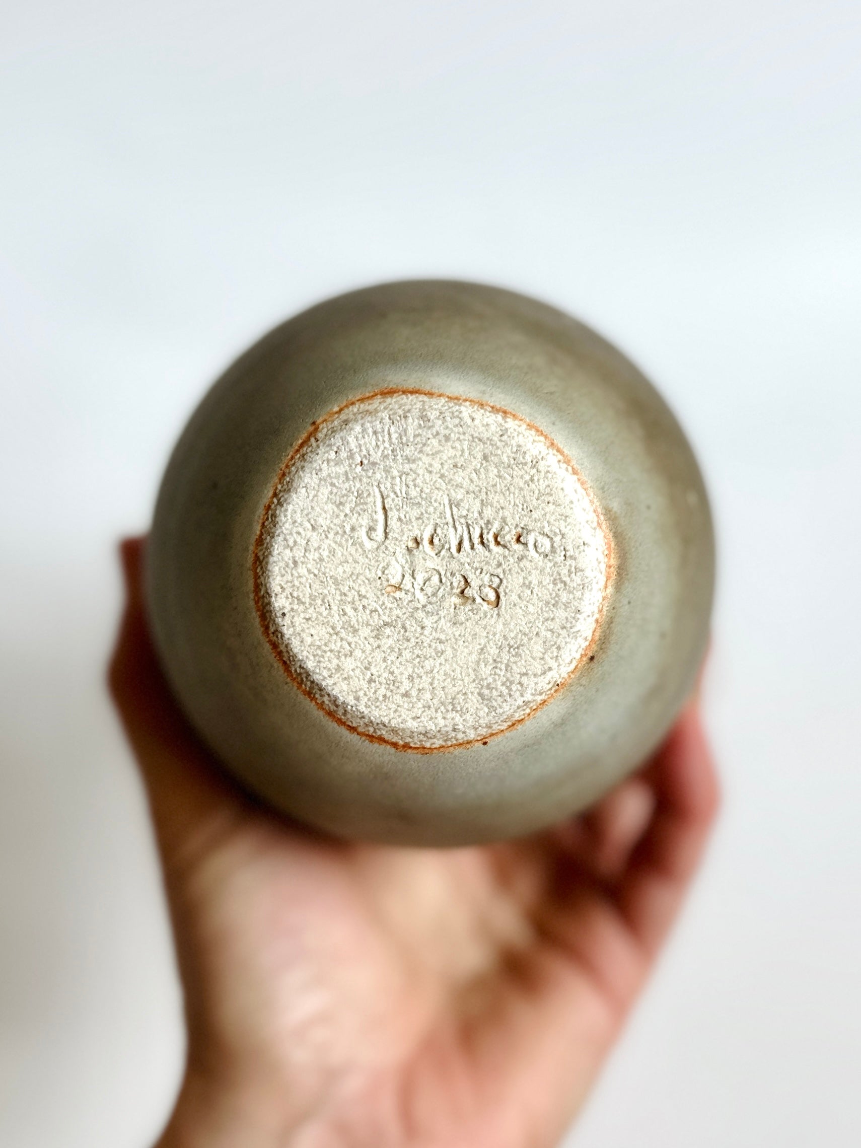 Gray vase no. 19
