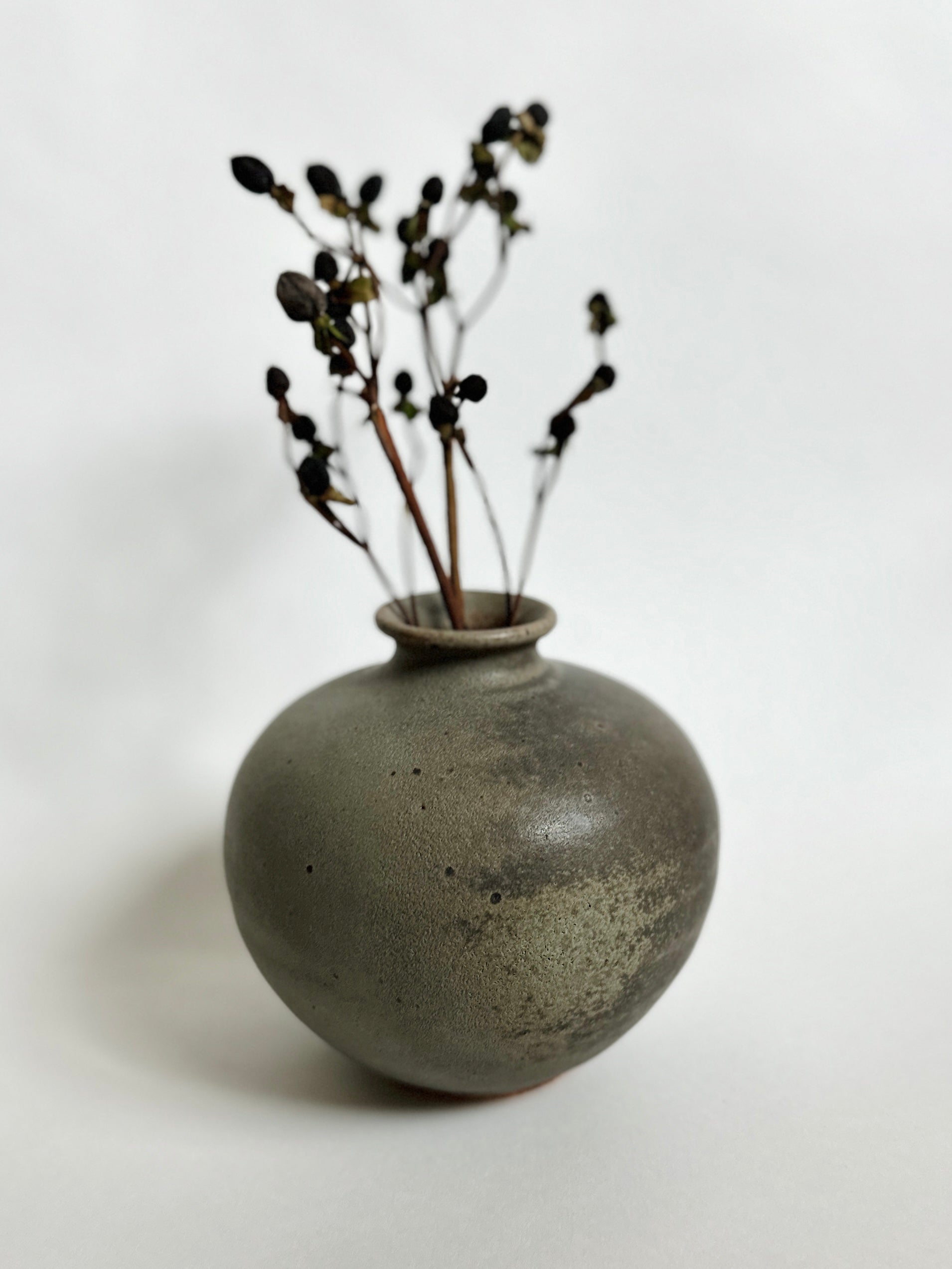Gray speckled vase no. 7