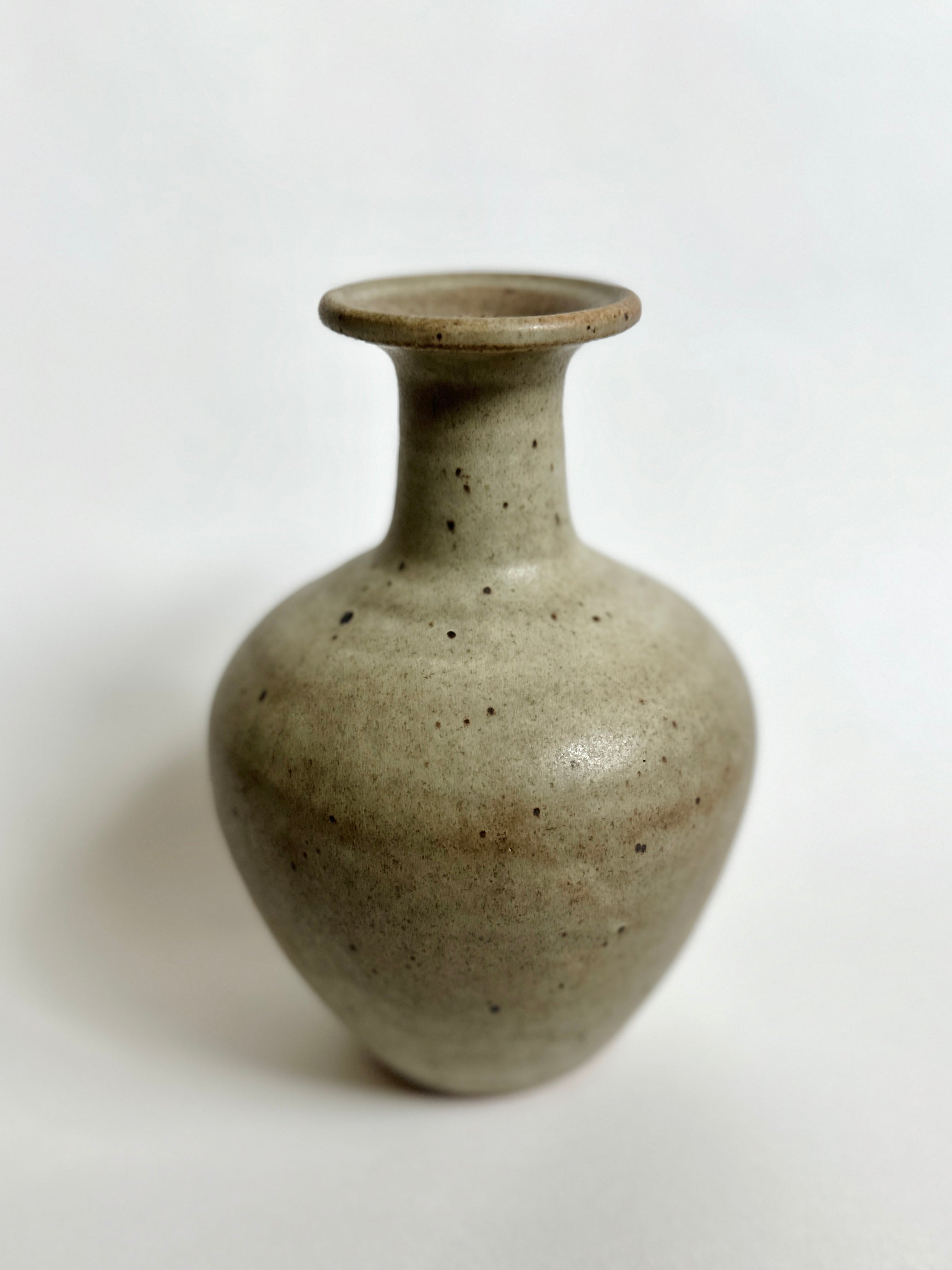 Gray speckled vase no. 6