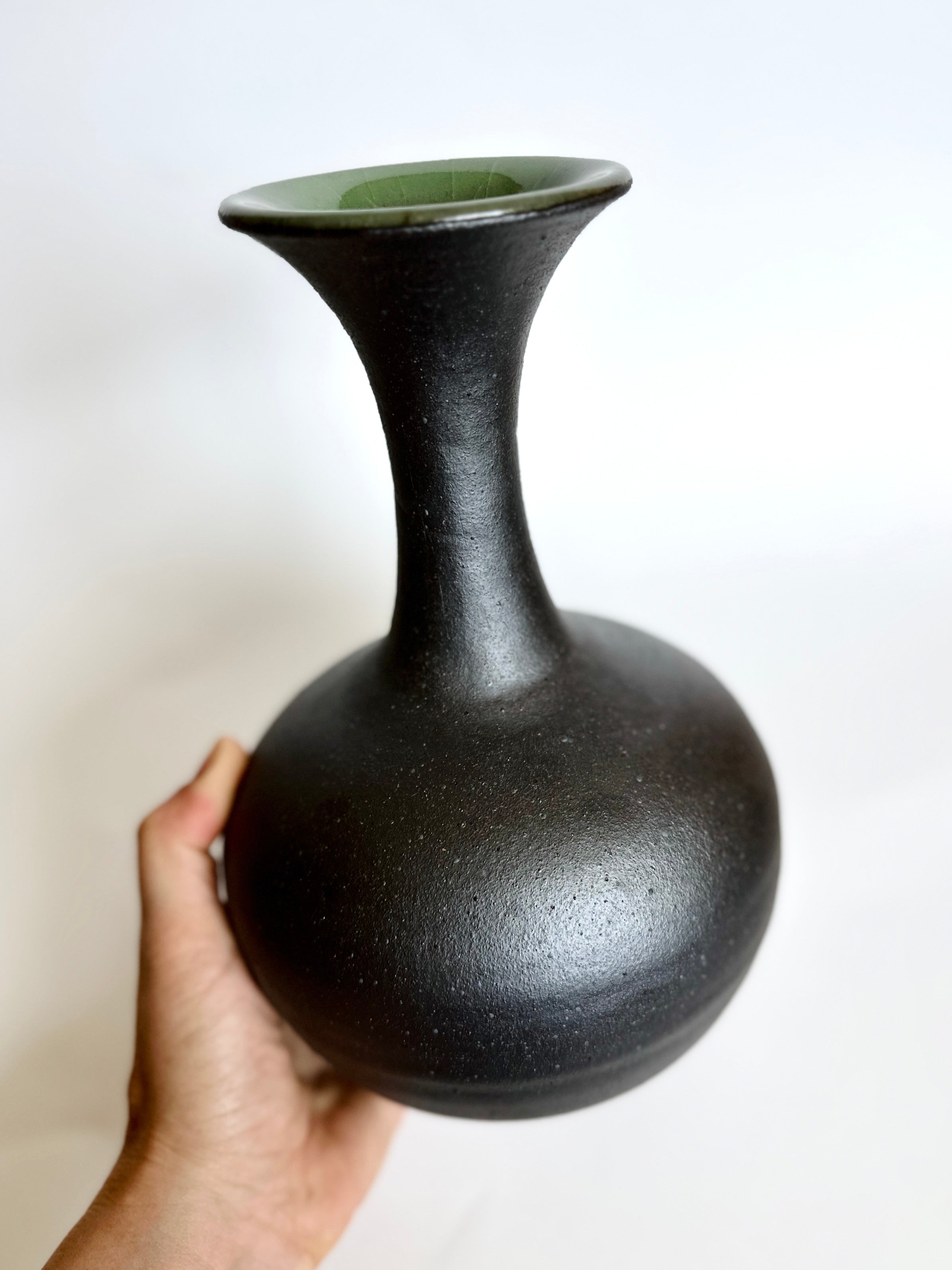 Black bottleneck no. 13