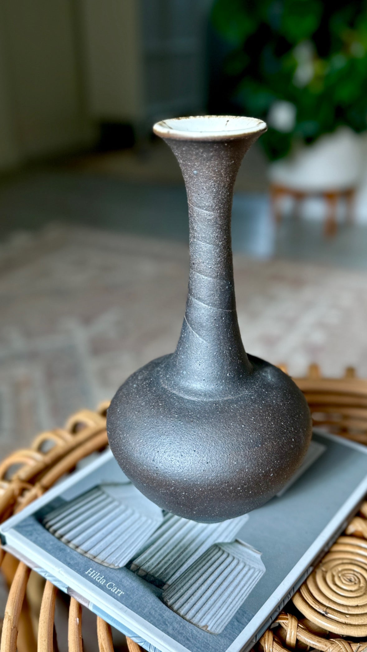 Black clay flared bottleneck no. 11