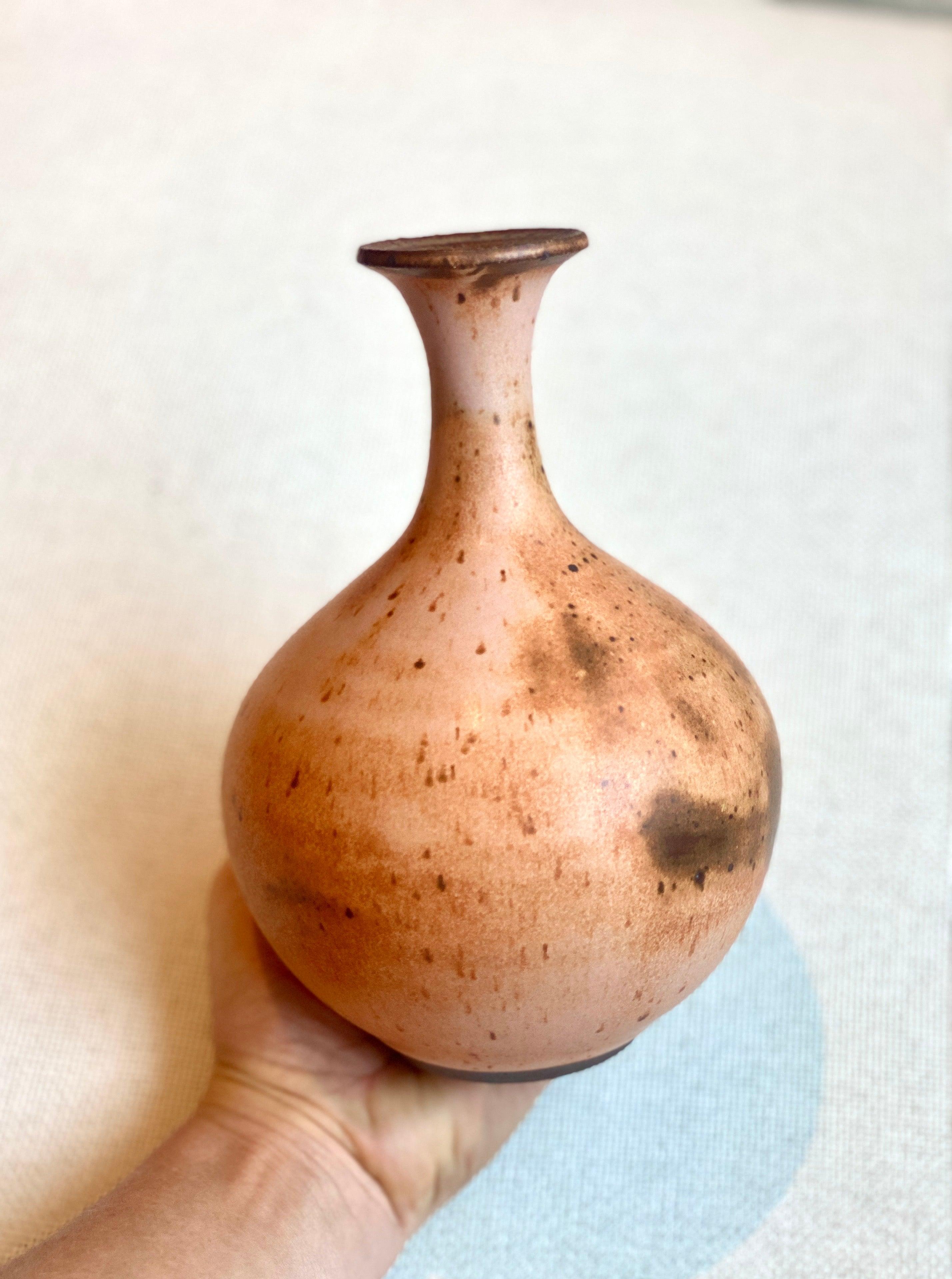 Pink/Peach Vase No. 2 - Dana Chieco Studio