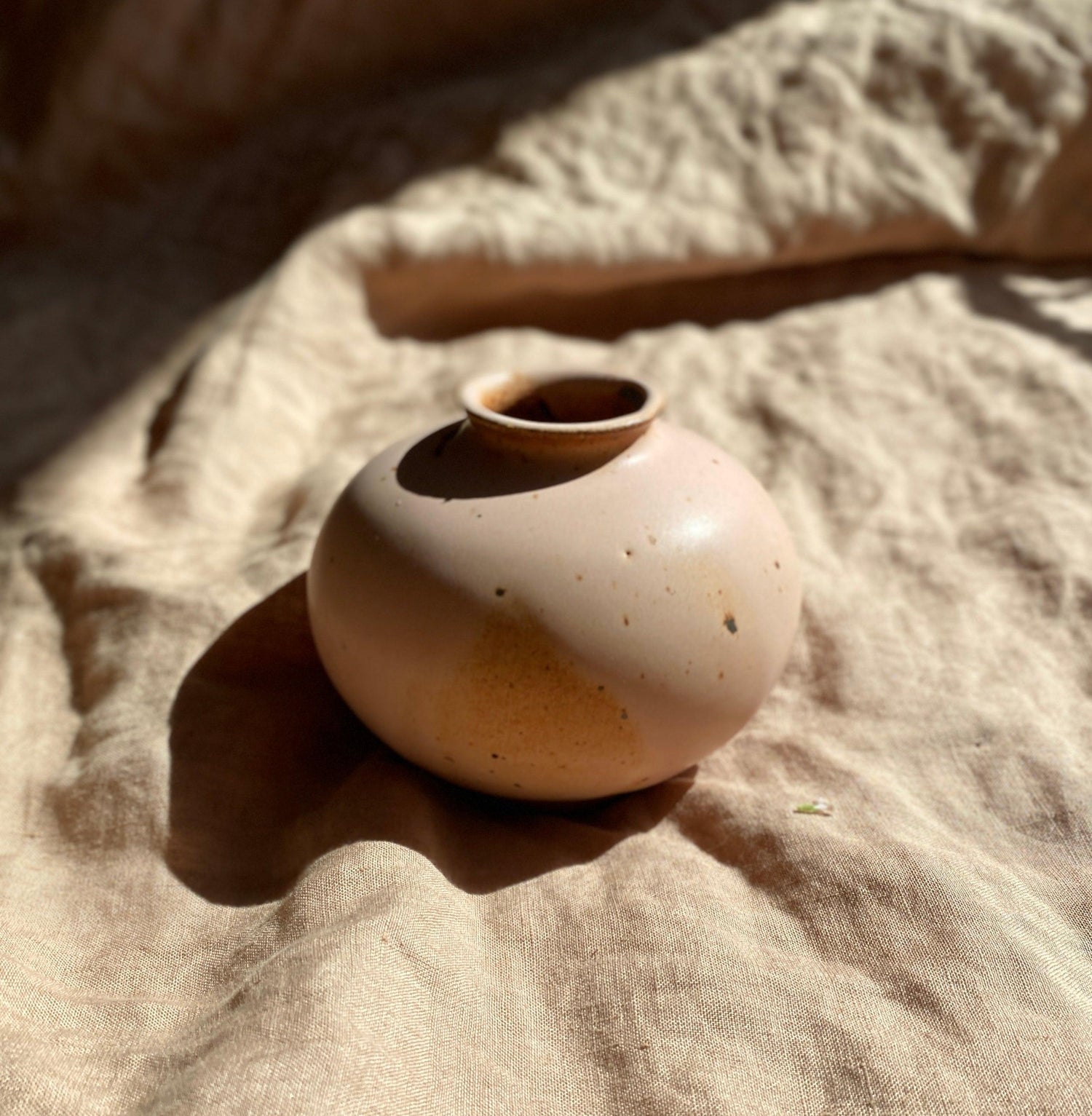 Pink/peach speckled wide vase No. 7 - Dana Chieco Studio