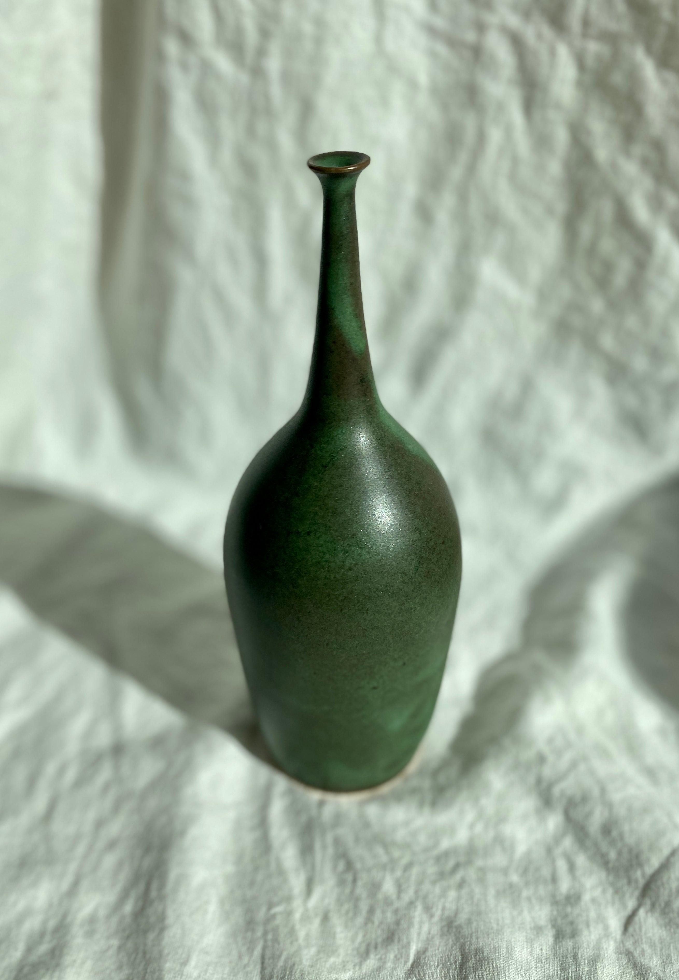 Green bottleneck no. 21 - Dana Chieco Studio
