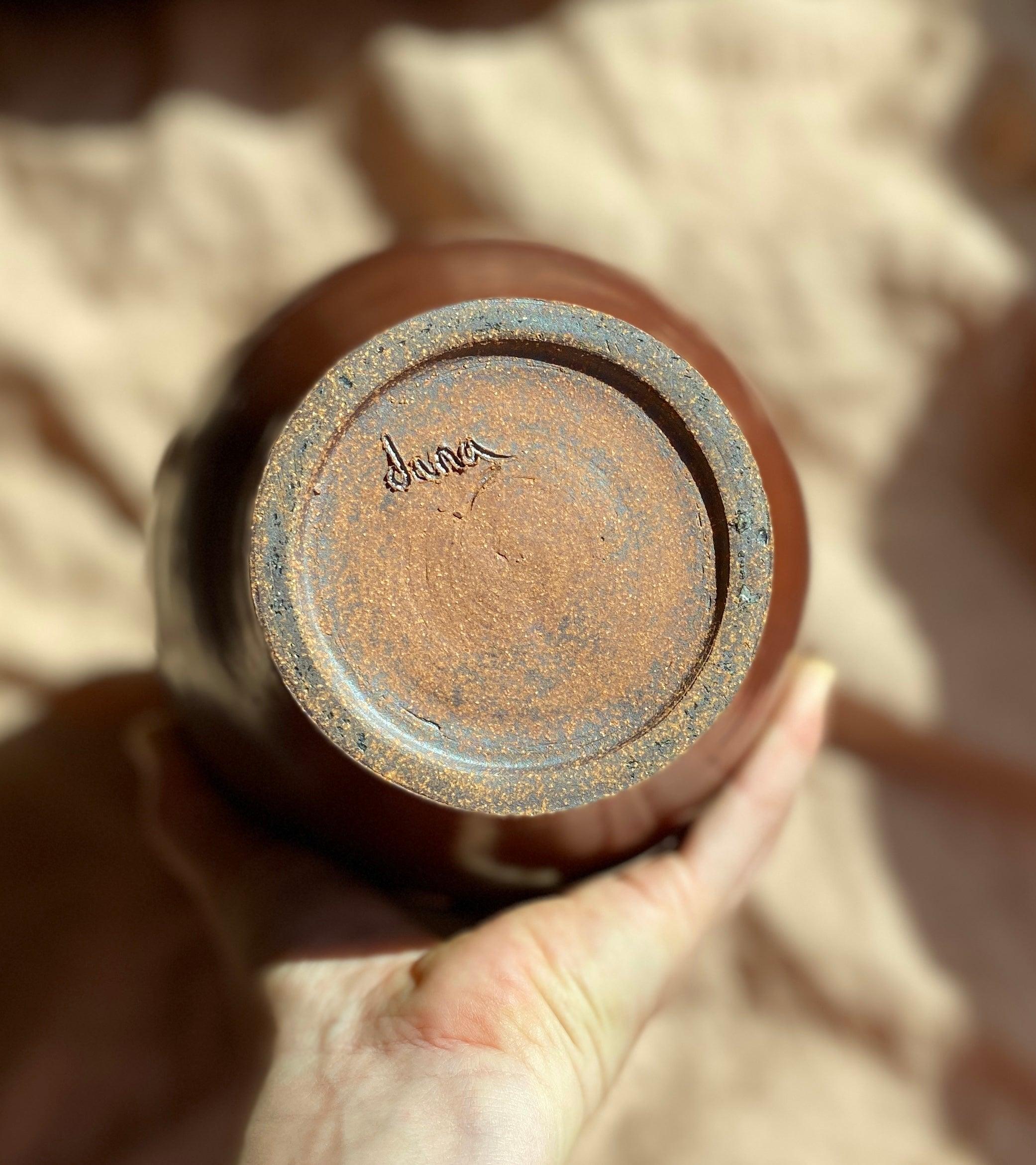 Mahogany shino vase No. 6 - Dana Chieco Studio