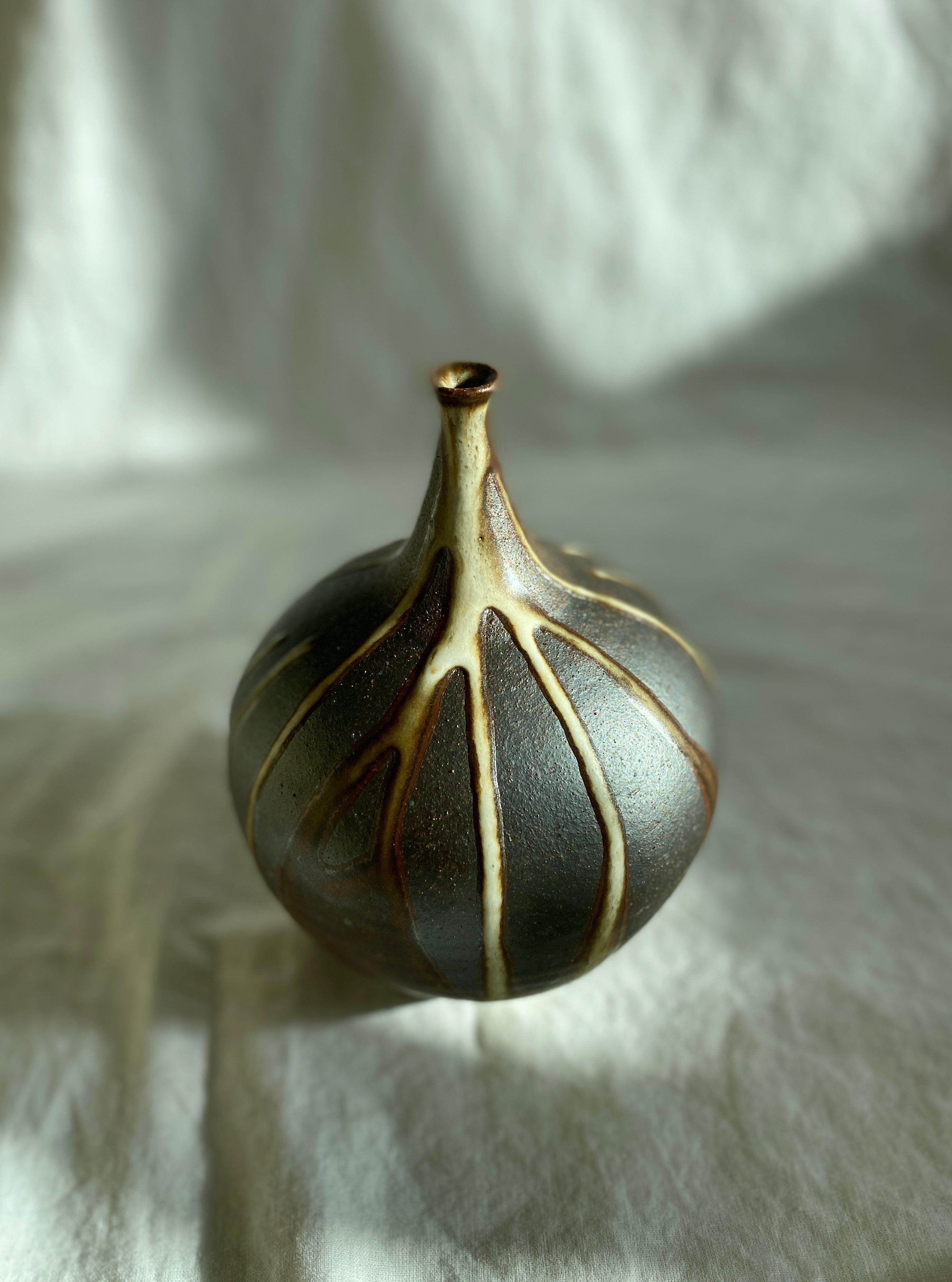 Poured glaze on black clay no. 2 - Dana Chieco Studio
