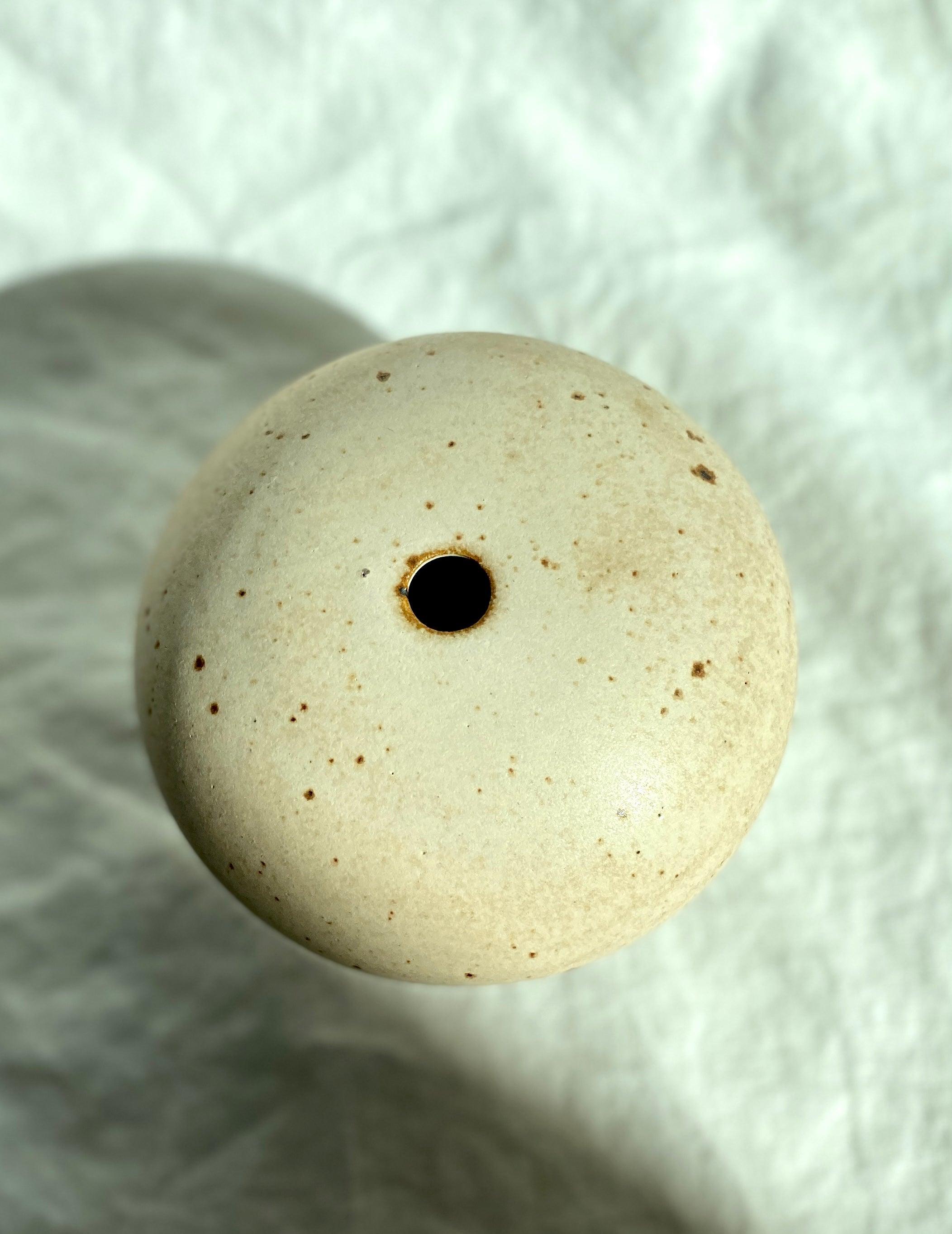 Warm satin white speckled vessel no. 1 - Dana Chieco Studio